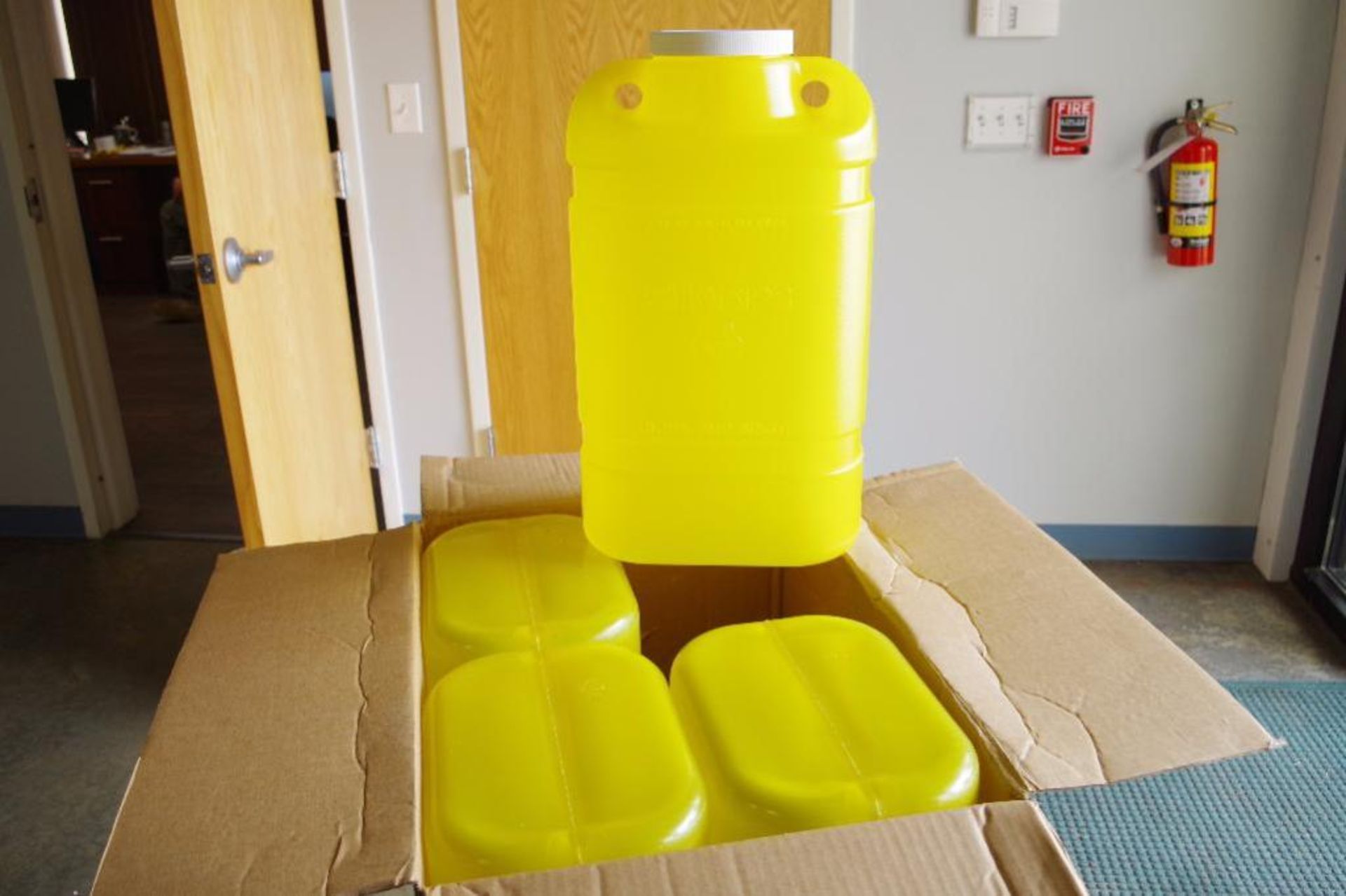 (8) 5-Gallon BD Sharps Containers (1 Box of 8 Containers) - Image 5 of 5