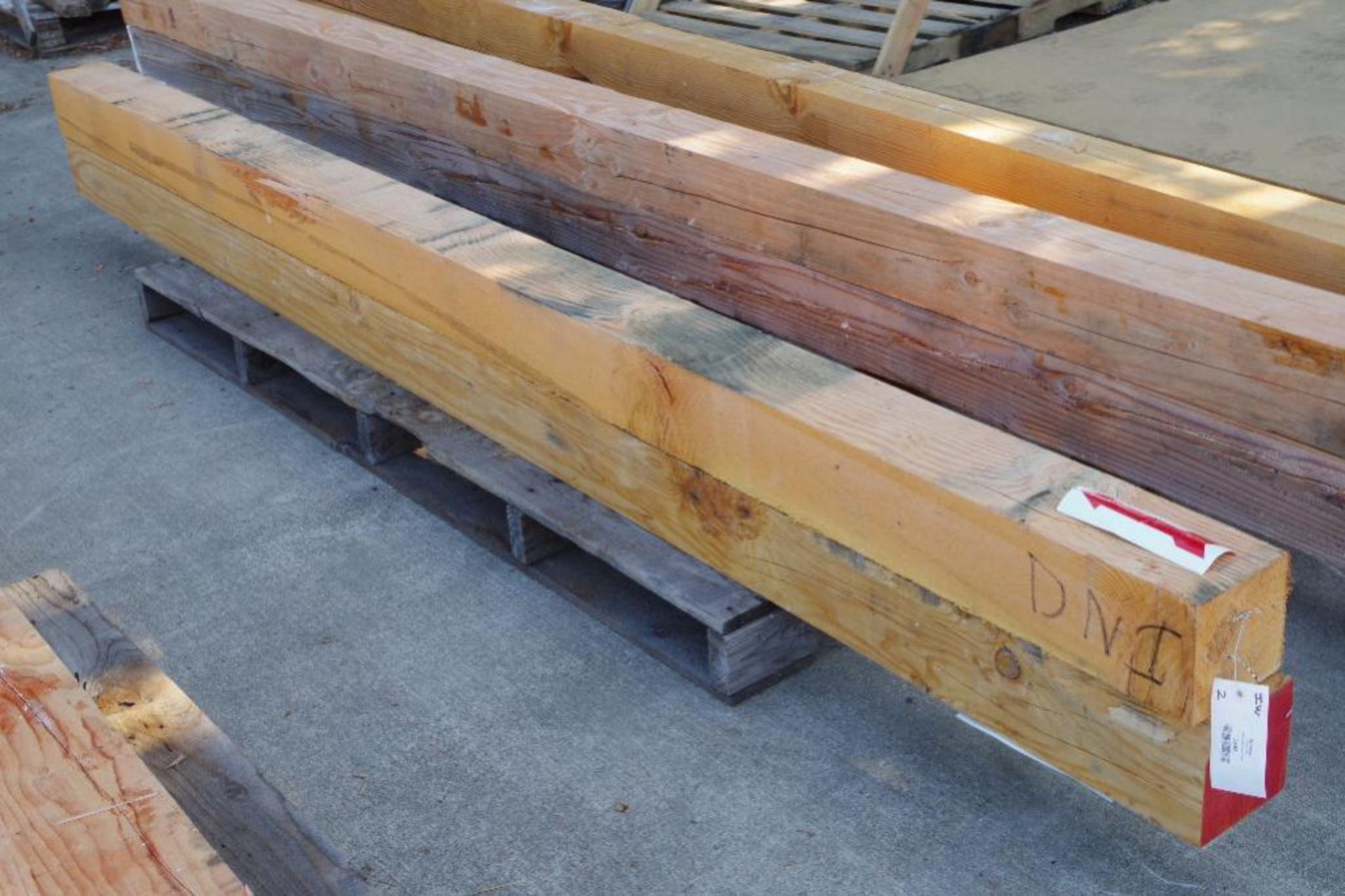 (2) 6 x 6 x 10' Fir, Timber has defects, Please preview - Image 2 of 3