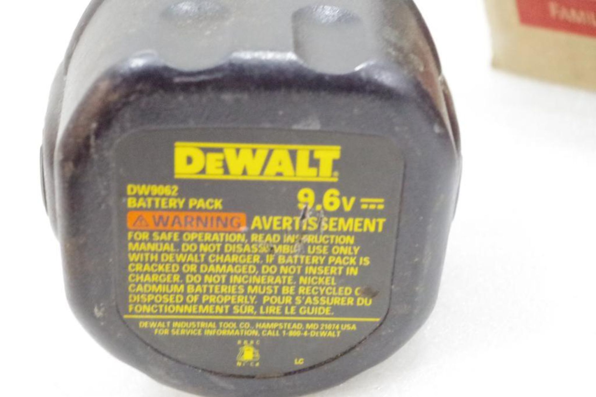 (10) DEWALT Batteries, Various Sizes 9.6V, 12V, 18V (many may be defective, condition unknown) - Image 3 of 7