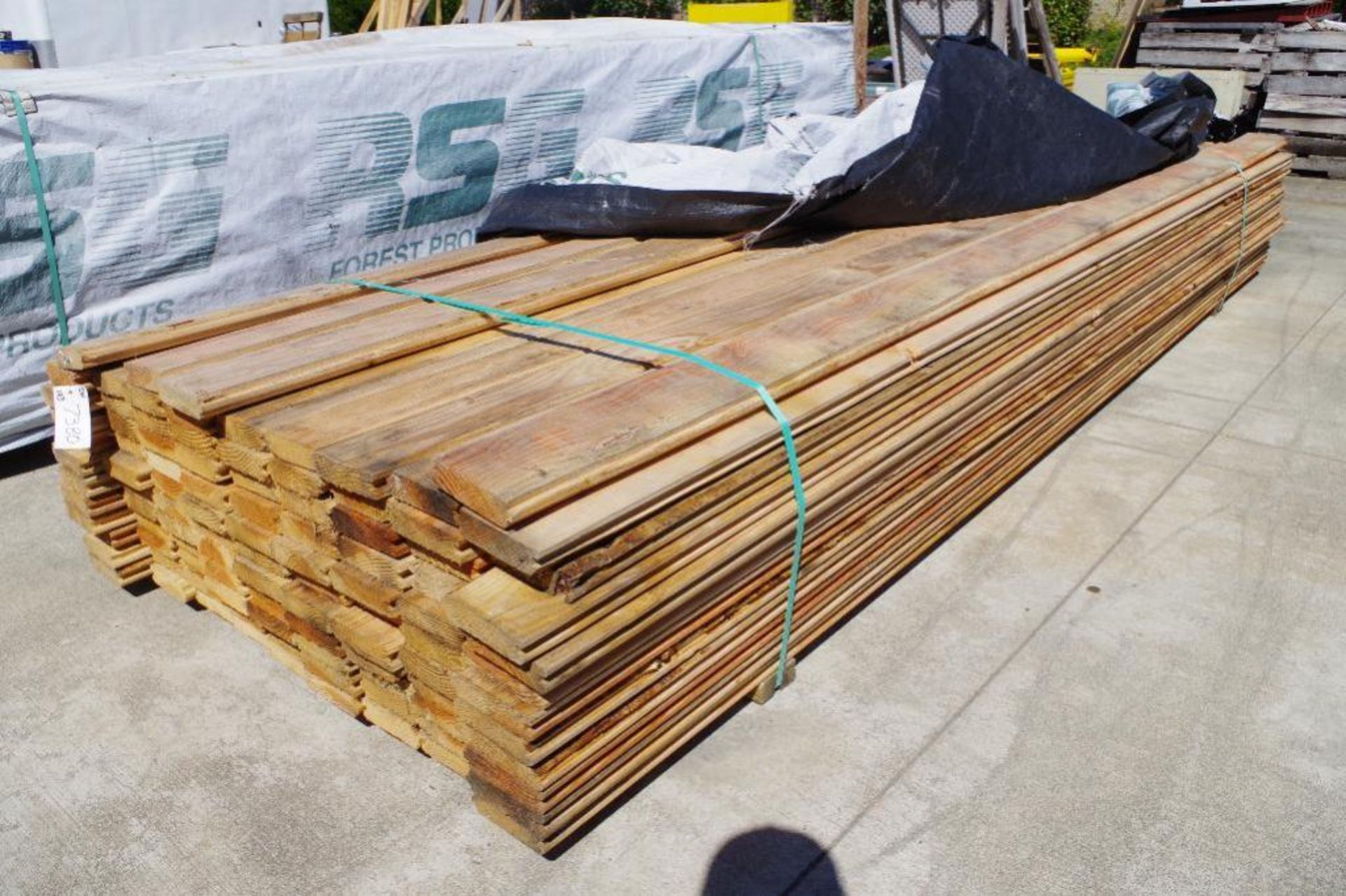 (103) 2 x 6 x 12' Tongue & Groove (Good looking material)