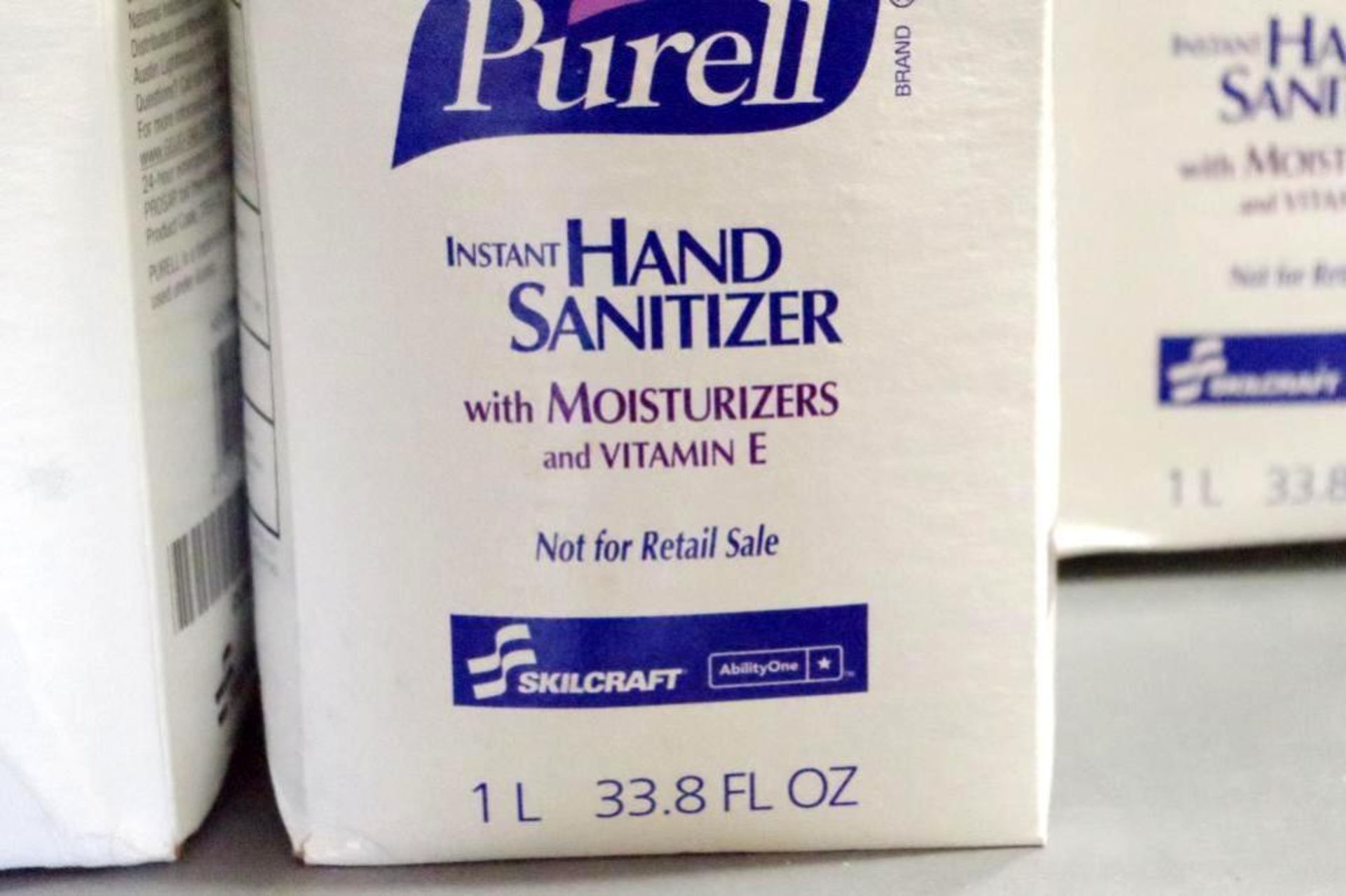 [24] PURELL 33.8 Fl. oz. Bladders Instant Hand Sanitizer - Image 2 of 2