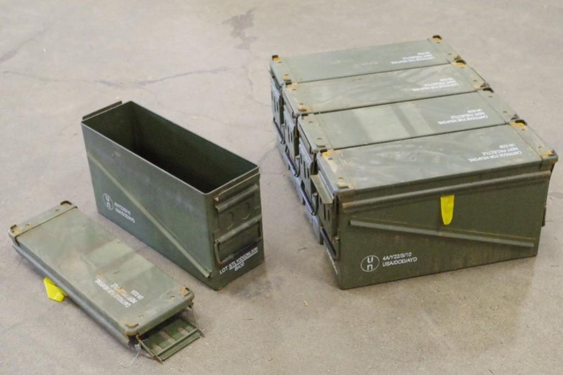 [5] Genuine Military Ammo Cans M116A2, Size: 6"W x 18"D x 10"H - Image 2 of 3