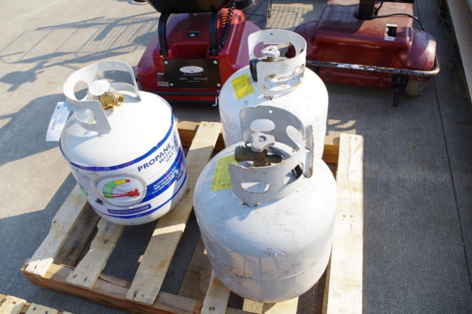 [3] Propane Cylinders, Partially Filled