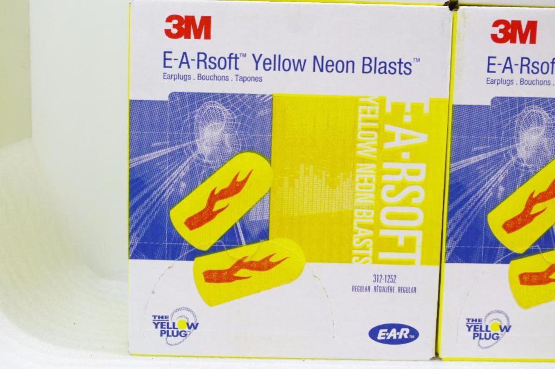 [800] Pairs NEW E-A-Rsoft Yellow Neon Blasts Ear Plugs (4 Boxes of 200 Pairs Each) - Image 2 of 3