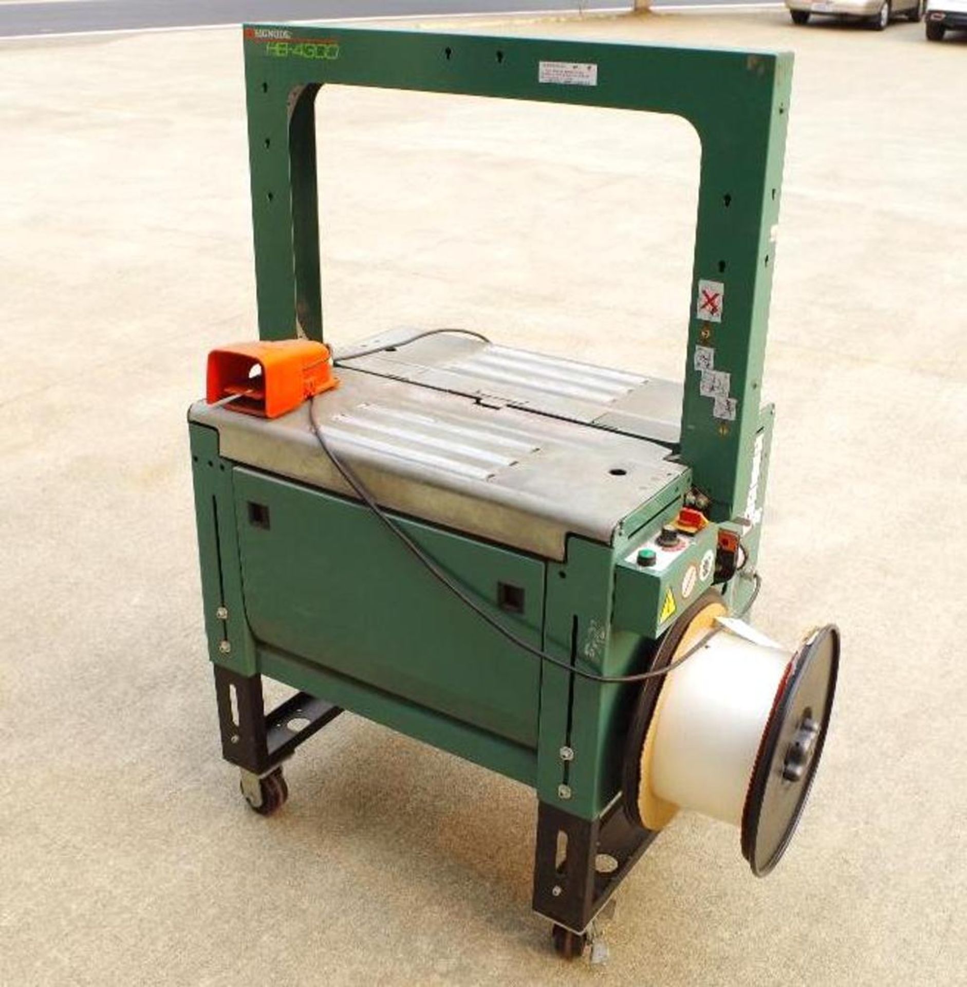 SIGNODE Power Strapping Machine w/ Roller Top Foot, 9mm/10.5mm, M/N HB-4300 - Image 2 of 11