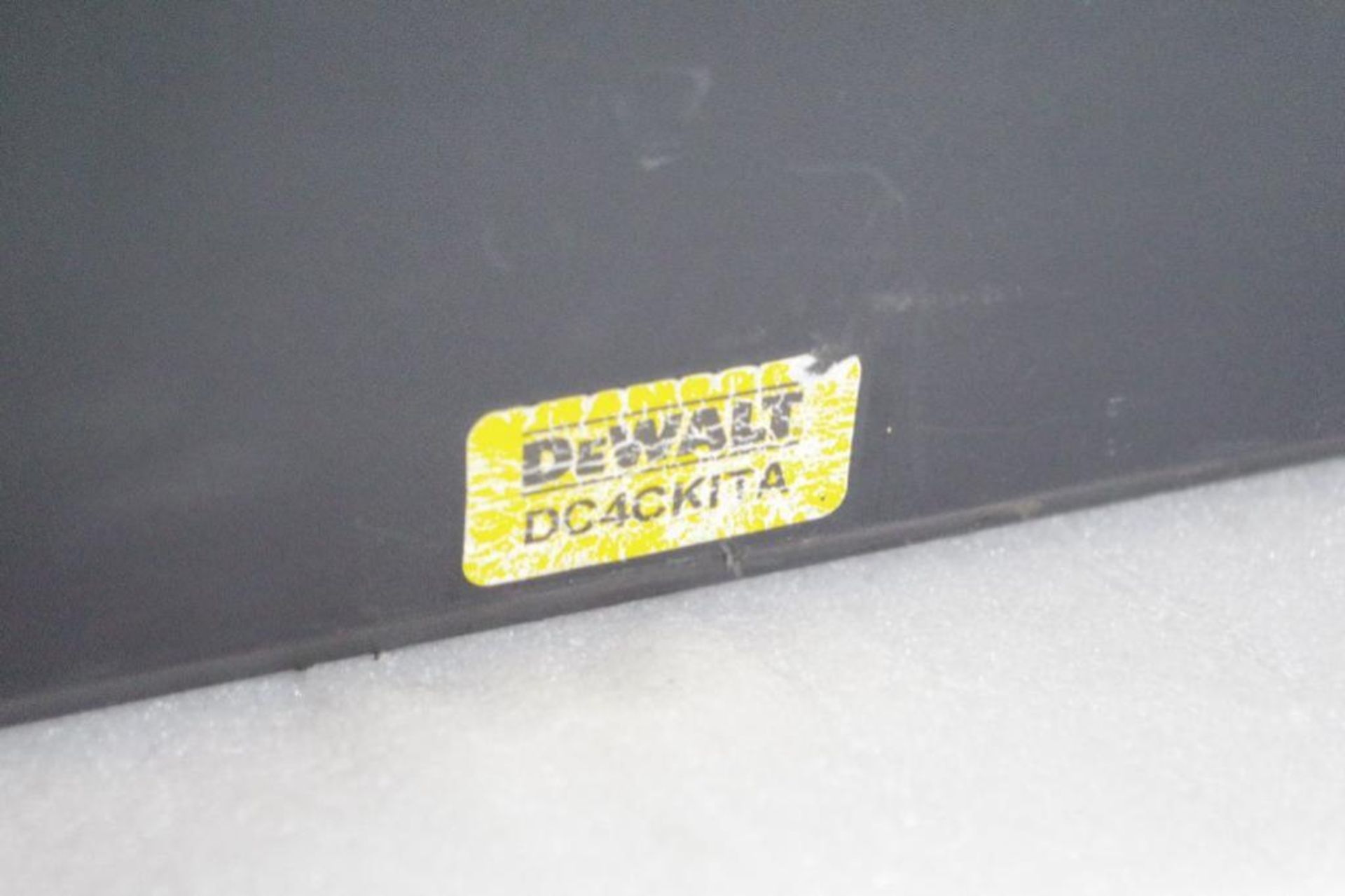 [6] DEWALT 18V Tools & Accessories: 6-1/2" Circular Saw, VS Reciprocating Saw, Flushlight, (2) Batte - Image 6 of 6