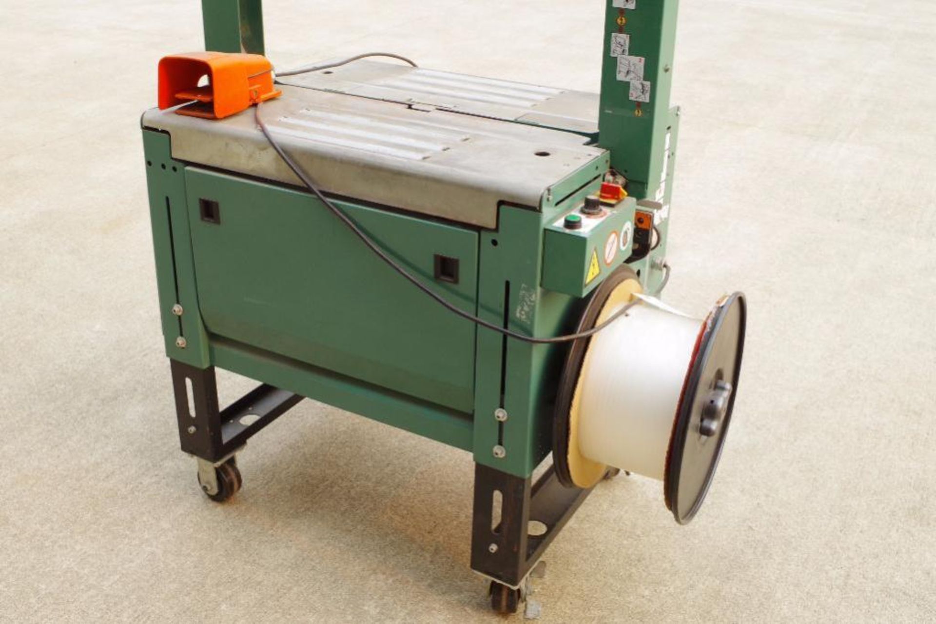 SIGNODE Power Strapping Machine w/ Roller Top Foot, 9mm/10.5mm, M/N HB-4300 - Image 3 of 11