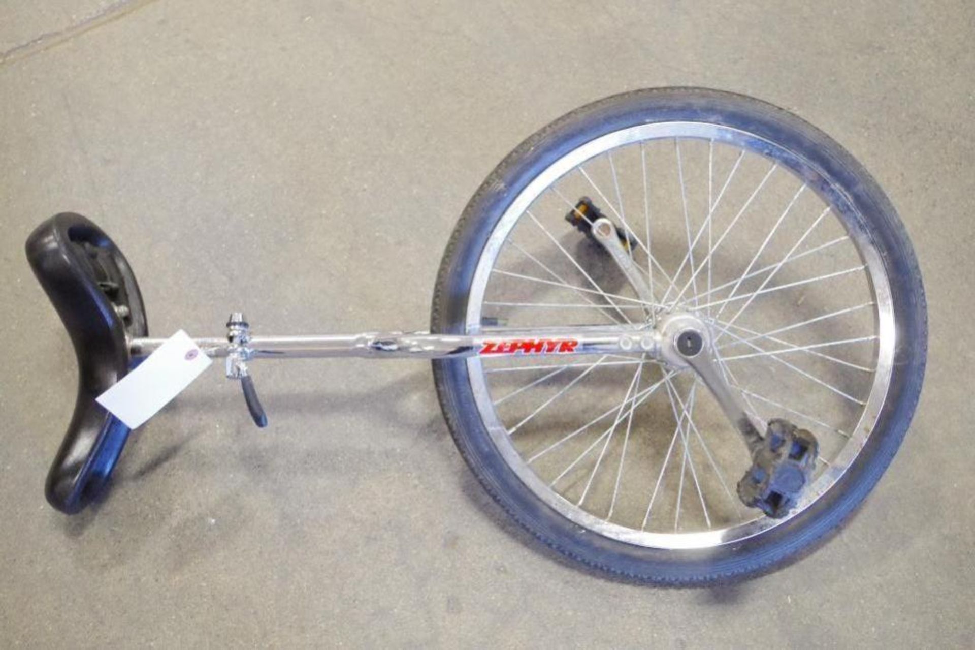 ZEPHYR Unicycle