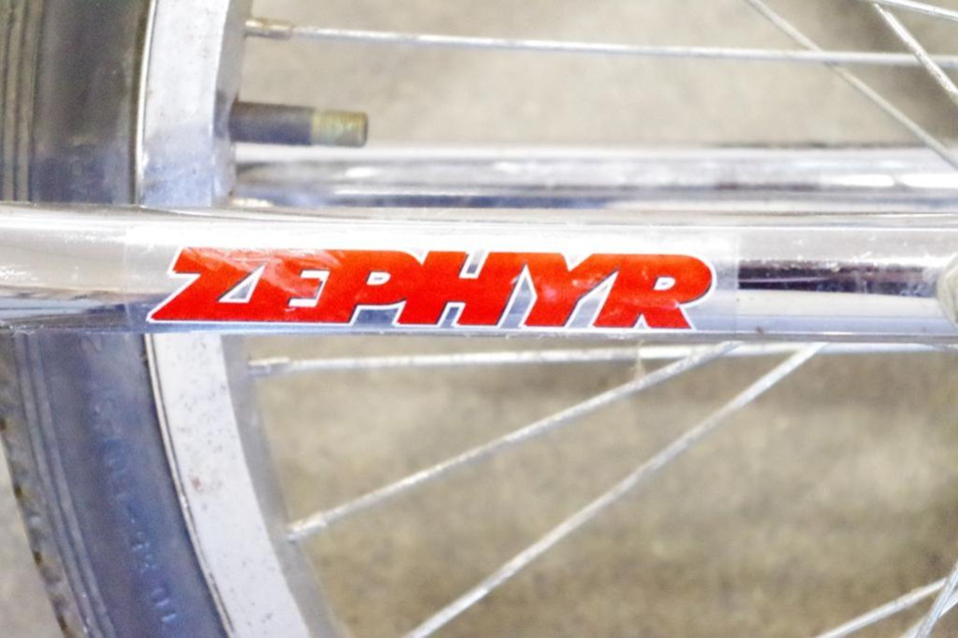 ZEPHYR Unicycle - Image 2 of 3