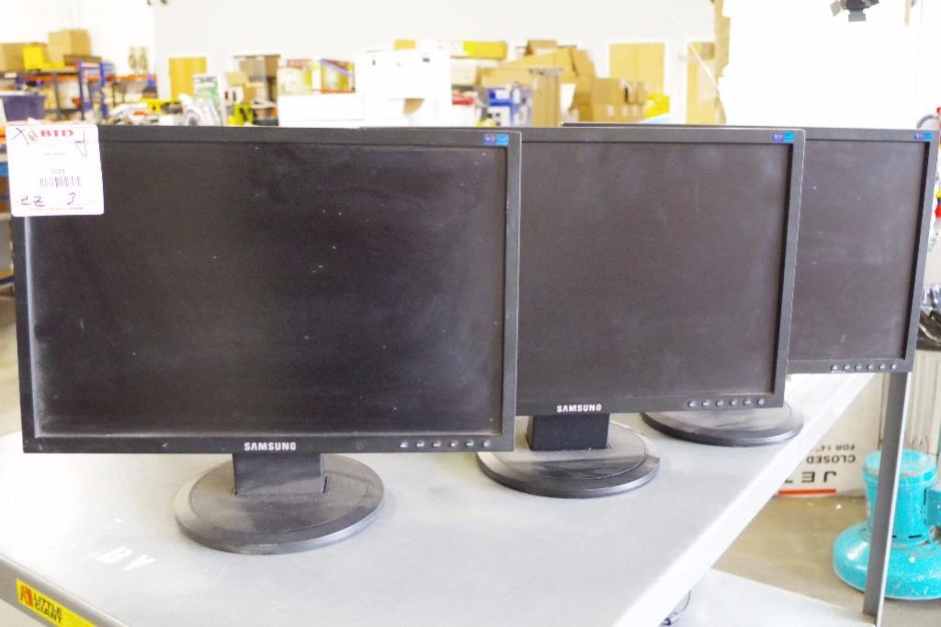 [3] SAMSUNG Syncmaster 19" Flat Screen Computer Monitors, M/N 923NW