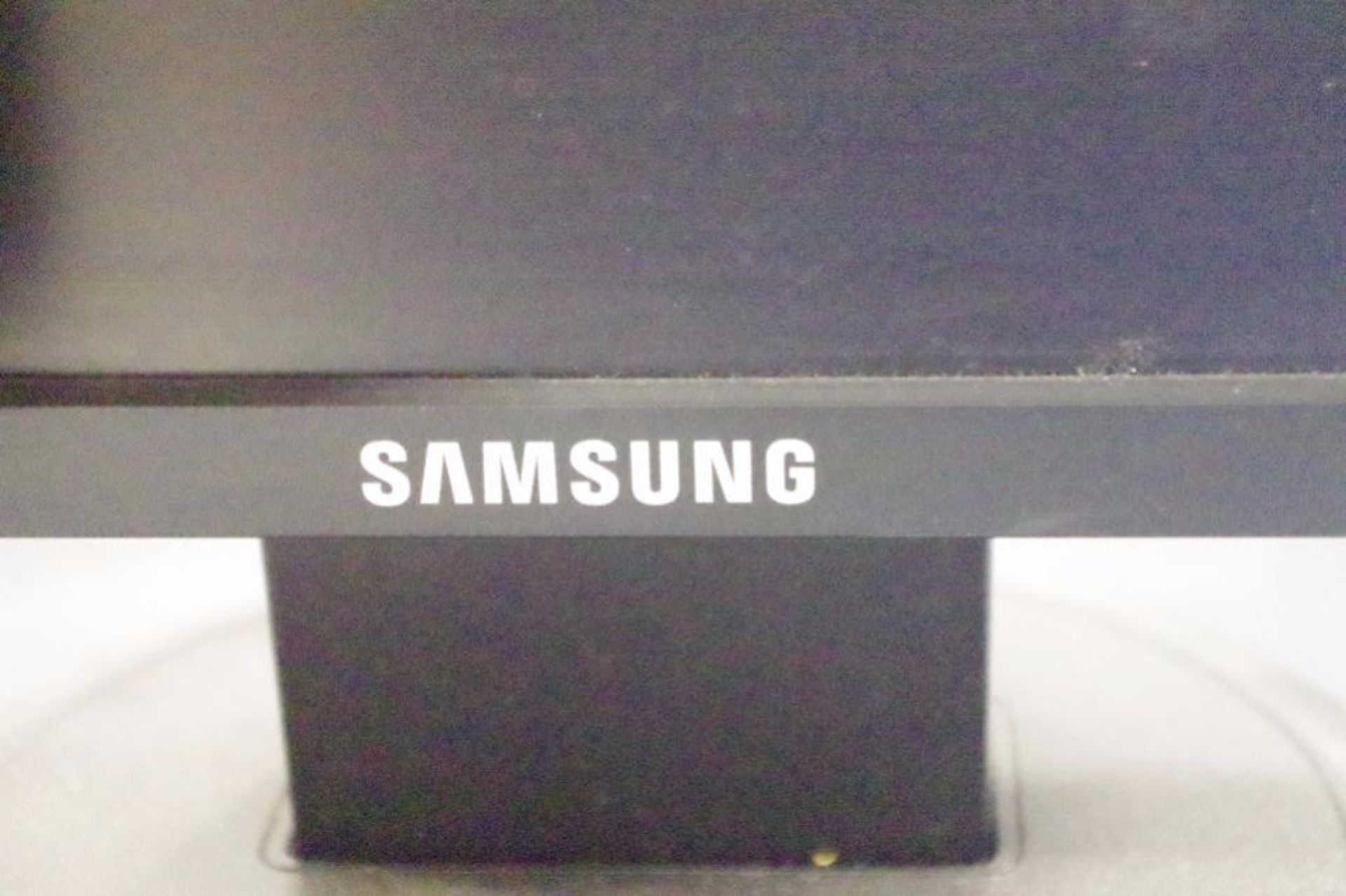 [3] SAMSUNG Syncmaster 19" Flat Screen Computer Monitors, M/N 923NW - Image 2 of 3