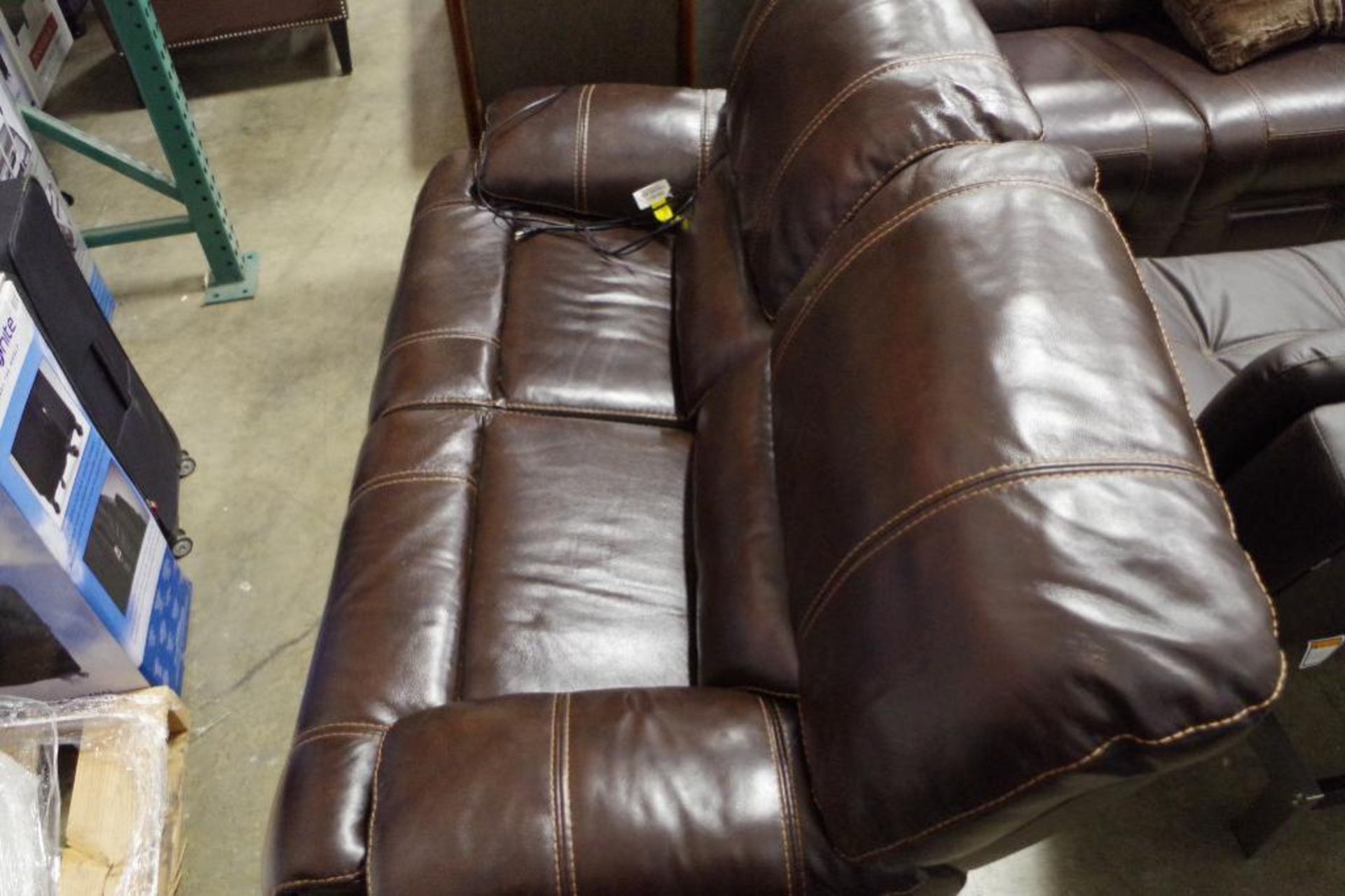 MANWAH MOTION Leather Power Reclining Loveseat - Image 3 of 6