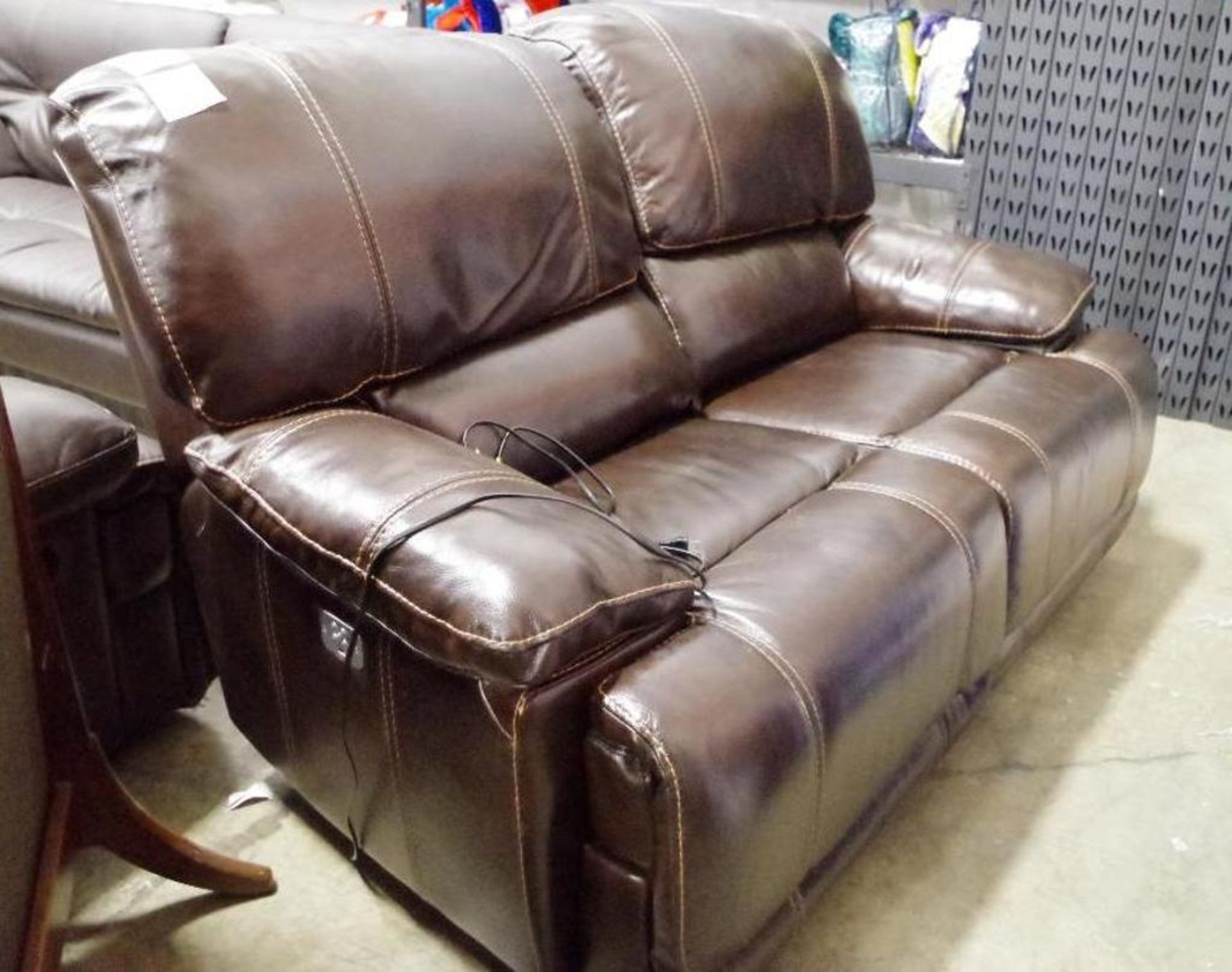 MANWAH MOTION Leather Power Reclining Loveseat