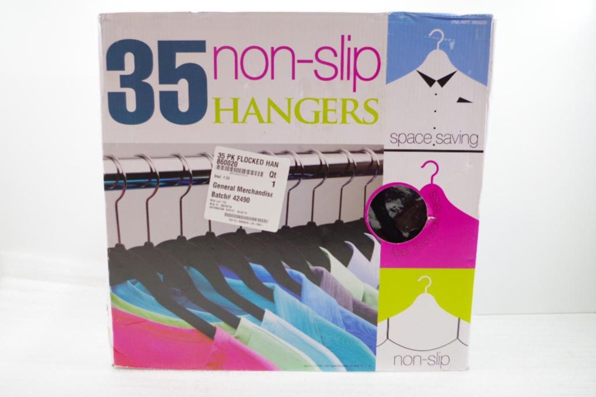 [35] Non-Slip Hangers (1 Box of 35)