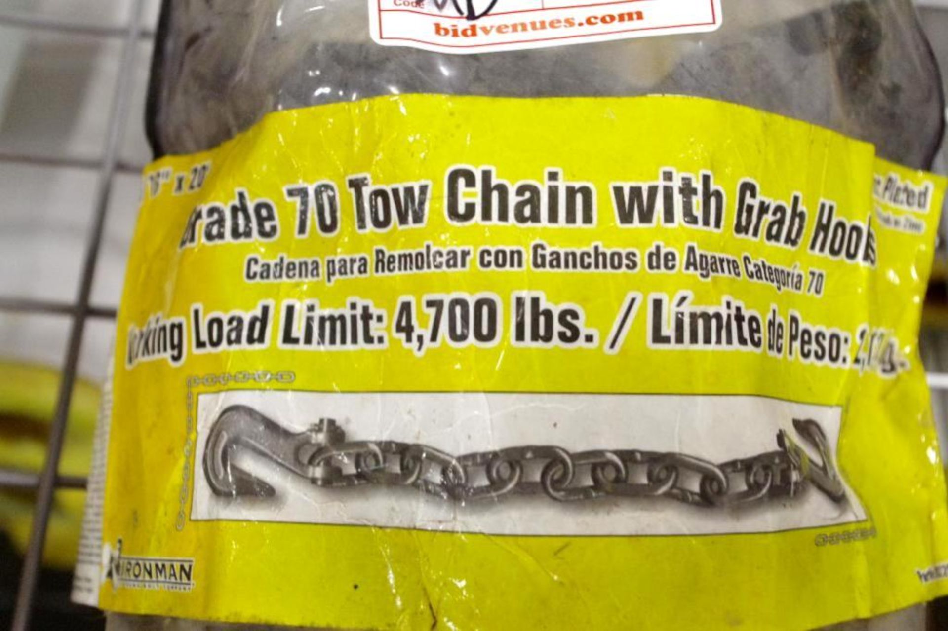 NEW 5/16" x 20' Grade 70 Tow Chain w/ Grab Hooks - Image 2 of 2