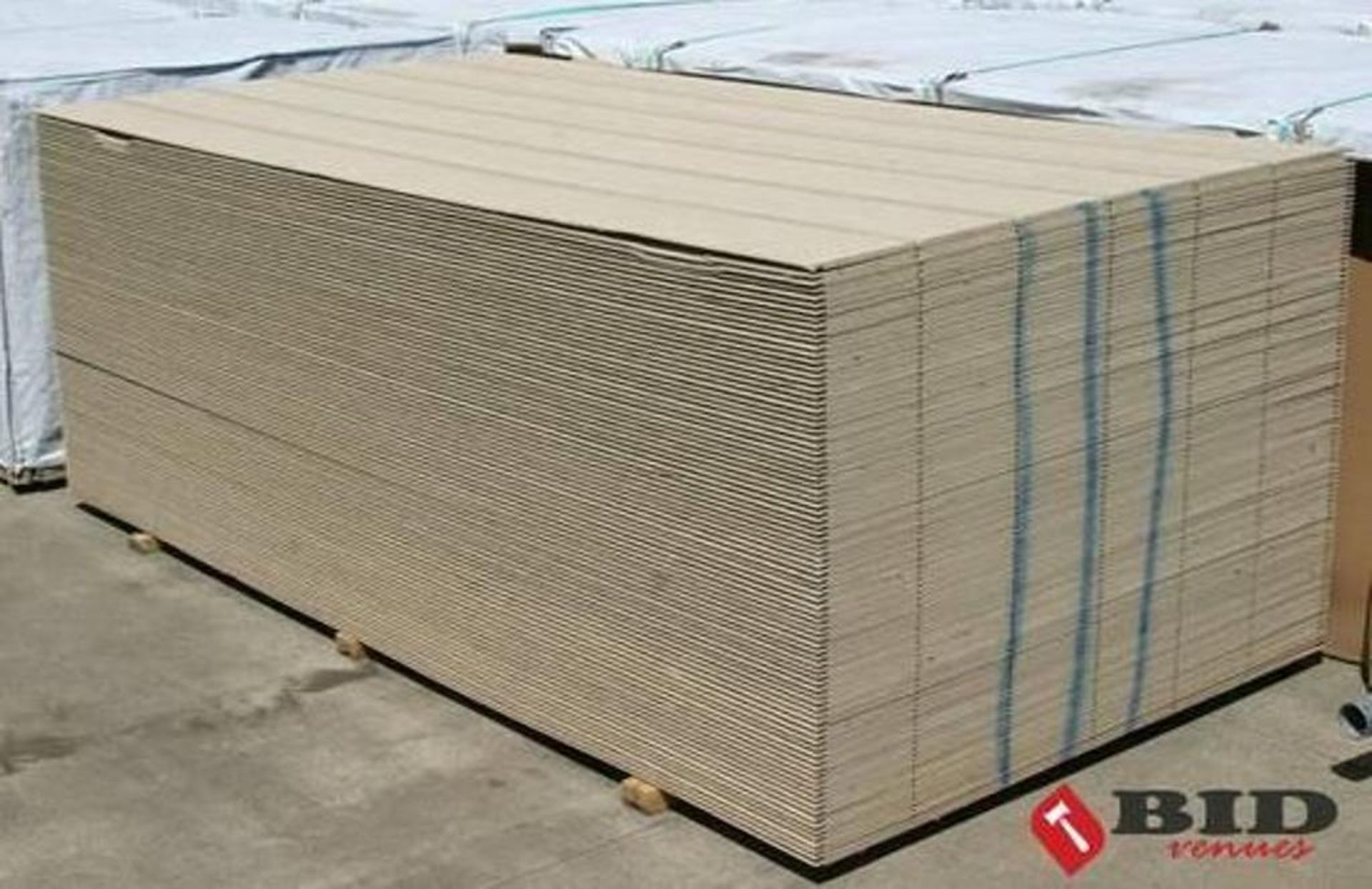 [10] OSB Siding 8" OC T1-11 Panels/Sheets 3/8" x 4' x 8'