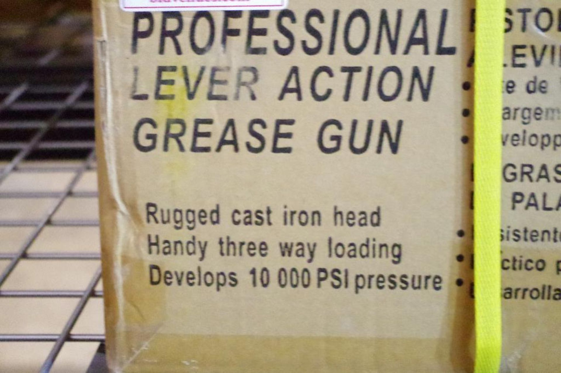 [12] NEW LINCOLN Professional Lever Action Grease Guns (1 Box of 12 Each) - Image 2 of 4
