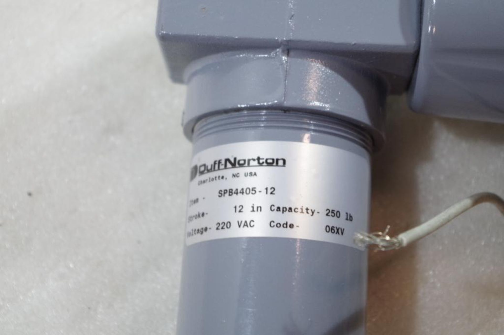 [3] DUFF NORTON Actuators, 220V, 12" Stroke, M/N SPB4405 & [1] Part of a Drum Pump - Image 2 of 3