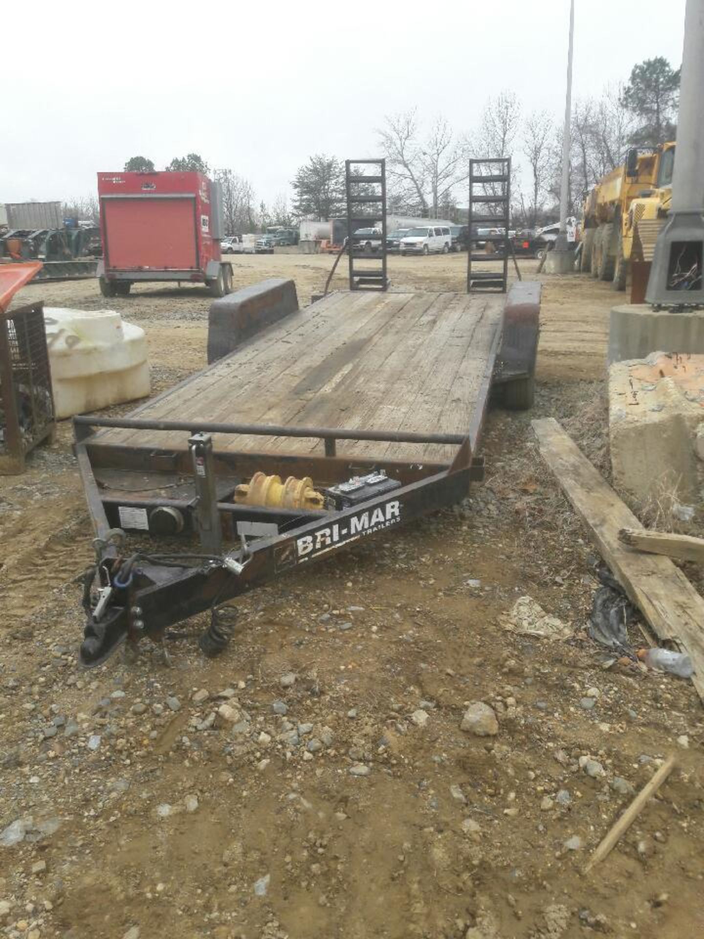 2004 Bri-Mar Flatbed Trailer, Dual Axle, Drop Down Ramps, VIN 43TDC18244C024467 - Image 2 of 3