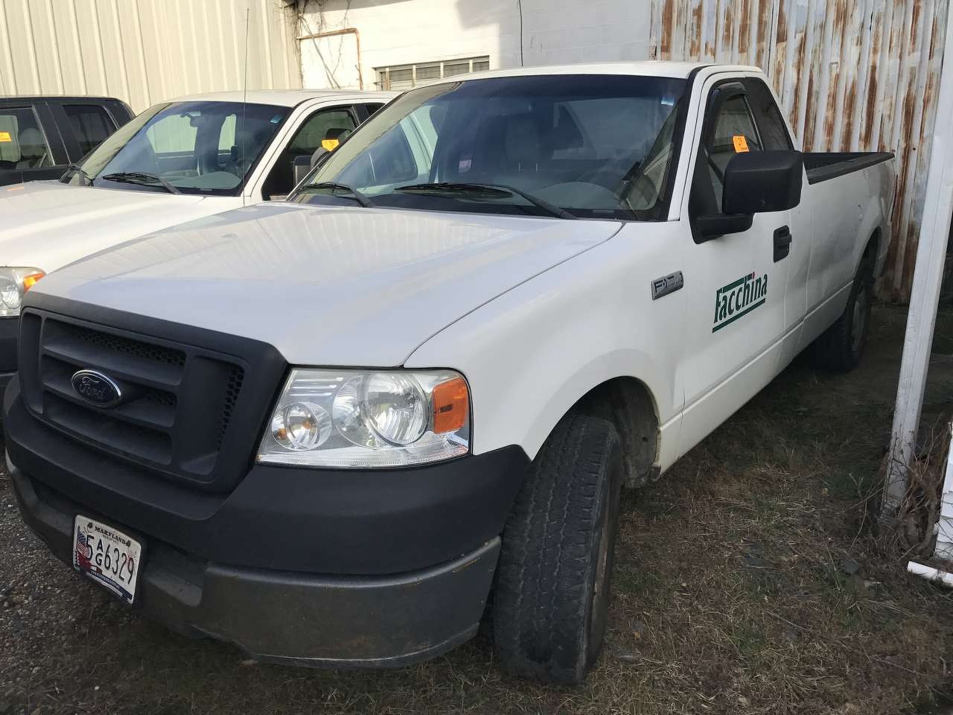 2005 Ford F-150 XL Pickup Truck 4X4, Crew Cab, 8' bed, Trailex Truck Bed Liner, 254,252 Miles ***