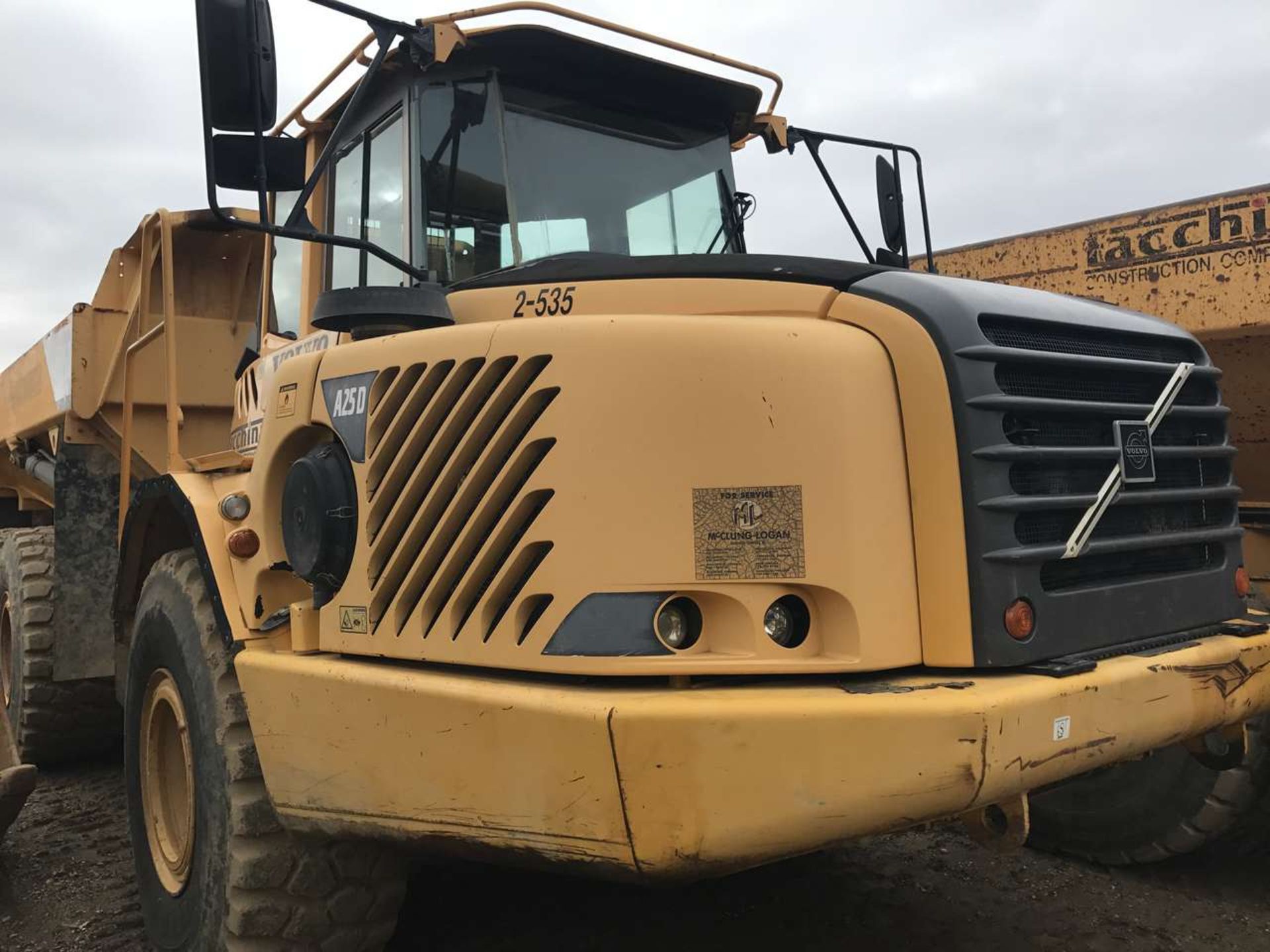 2006 Volvo A25D Articulated Dump Truck 6X6, Retarder, Volvo Diesel Engine, A/C, 23.5R25, 8,820 Hours - Image 2 of 5