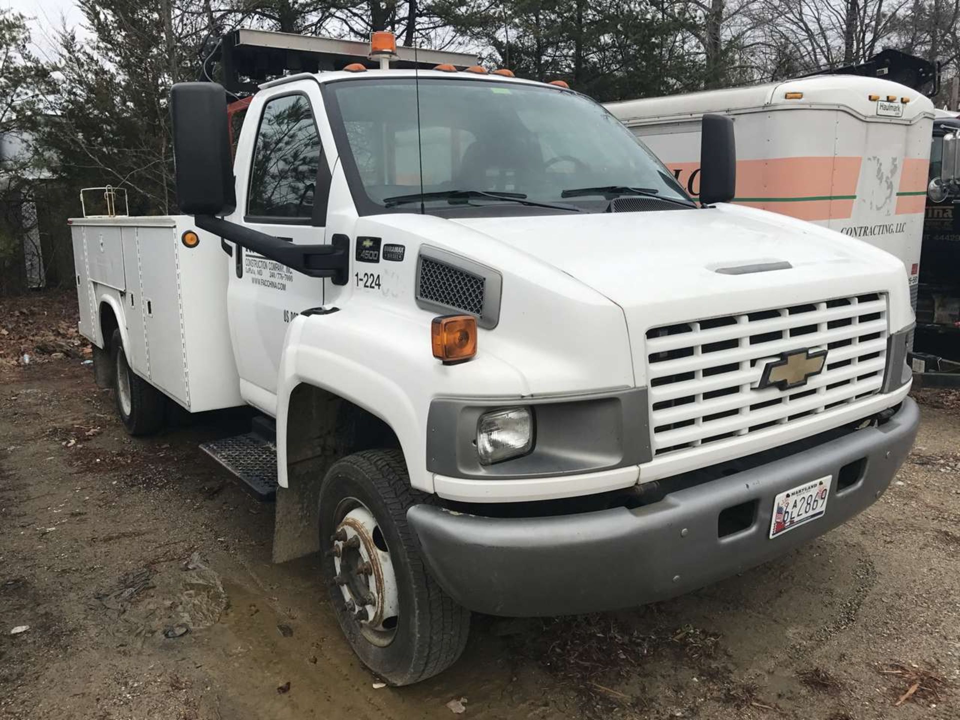 2005 Chevrolet C4500 C Series Utility Truck 4X2, 6.6L, V8, Diesel, Knapheide 11' Body, Built in Side - Image 2 of 6