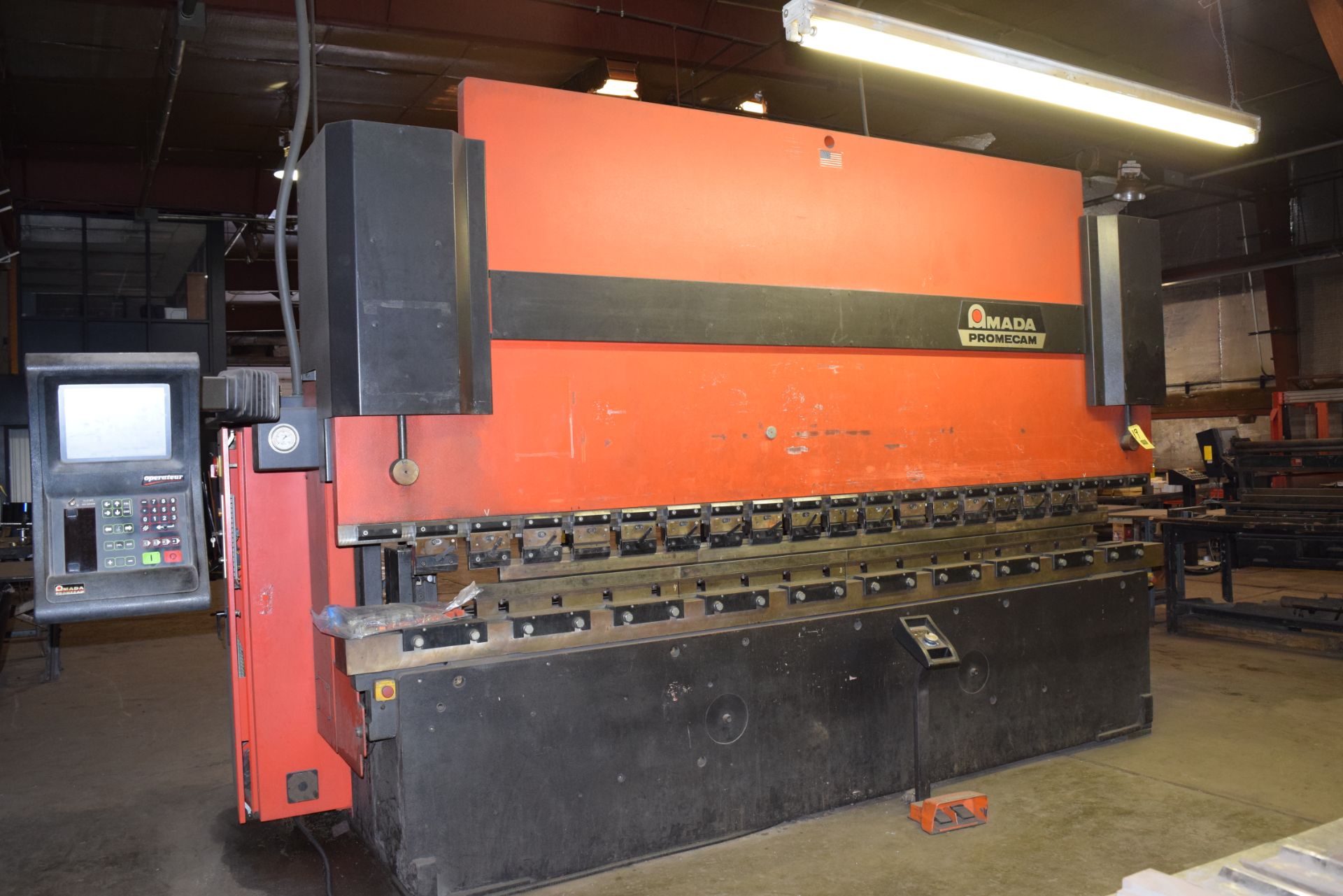 Amada 220 Ton Capacity 14' CNC Hydraulic Press Bake, Model: HFBO, SN HFBO-220-40-H30713, with 14' - Image 2 of 3