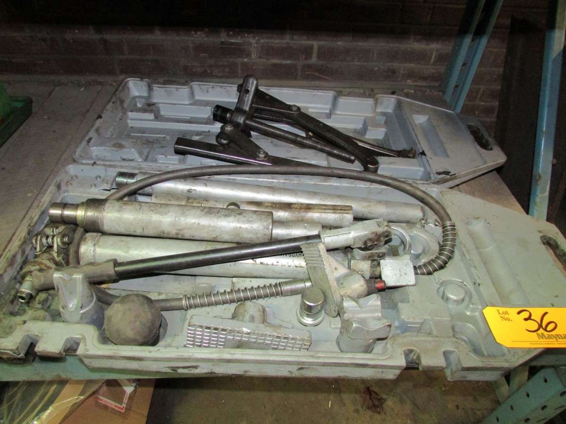 IIT 10 Ton Hydraulic Body Frame Repair Kit