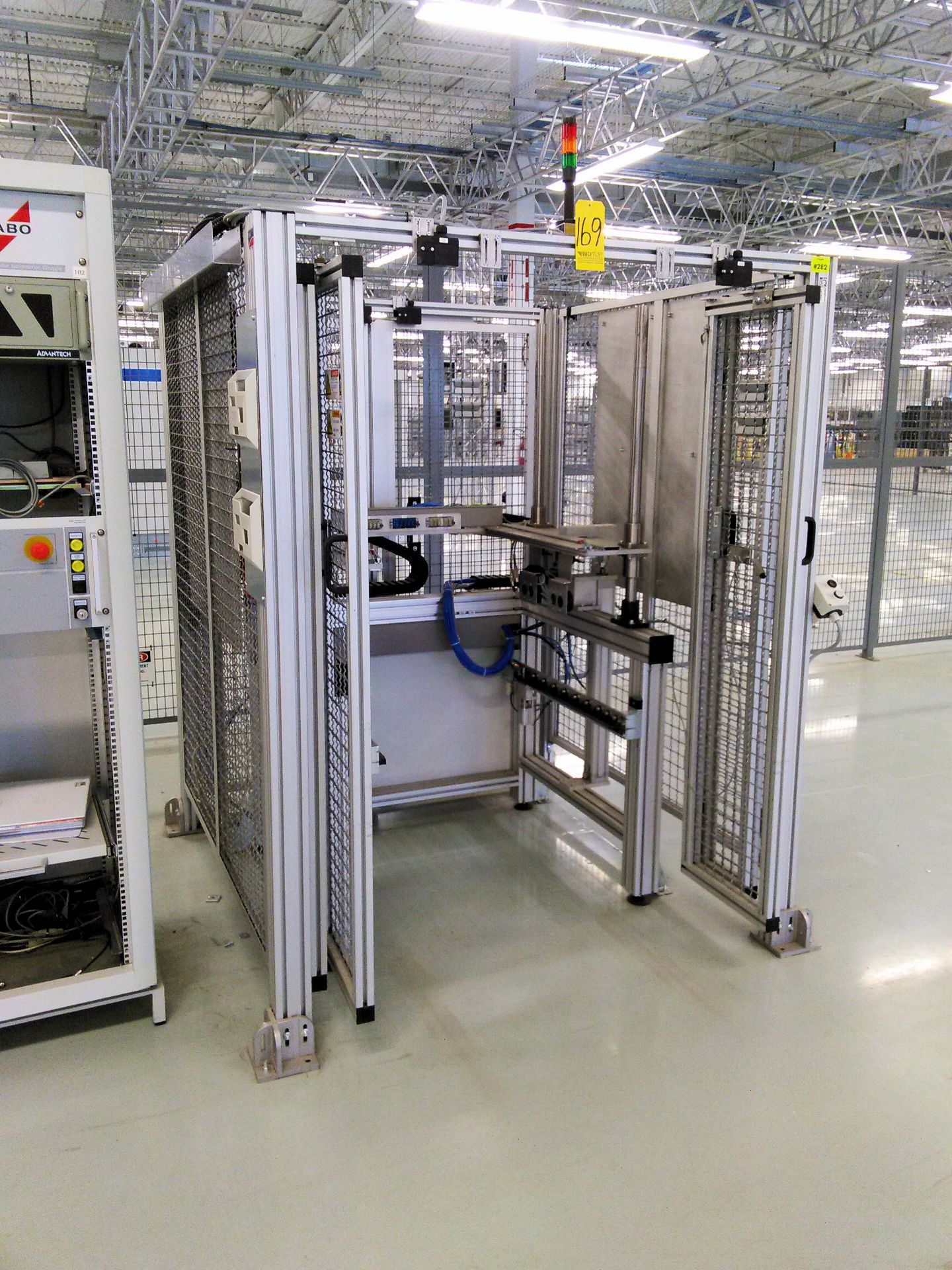 ELABO Safety Test System for PV-Inverter, Consisting of Caged Test Station, Elabo System Cabinet - Image 3 of 3