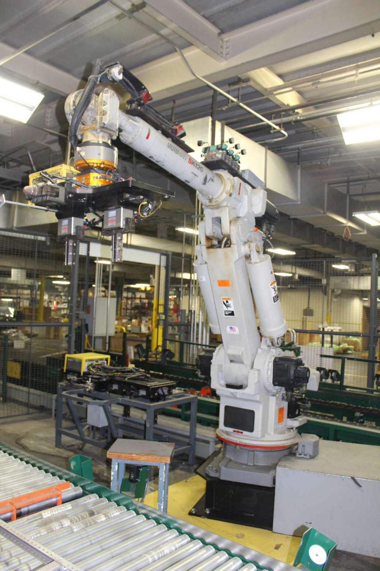 1997 Motoman SK120/150 6-Axis CNC Material Stacking Robot - Image 9 of 9