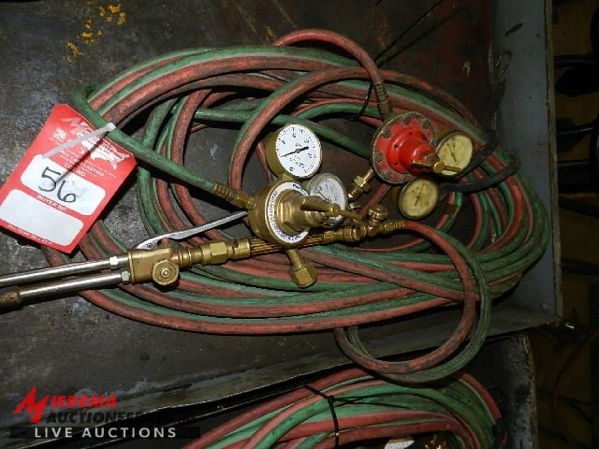 TORCH HOSE SET, INCLUDES OXYGEN AND ACETYLENE GAUGES WITH GUNS