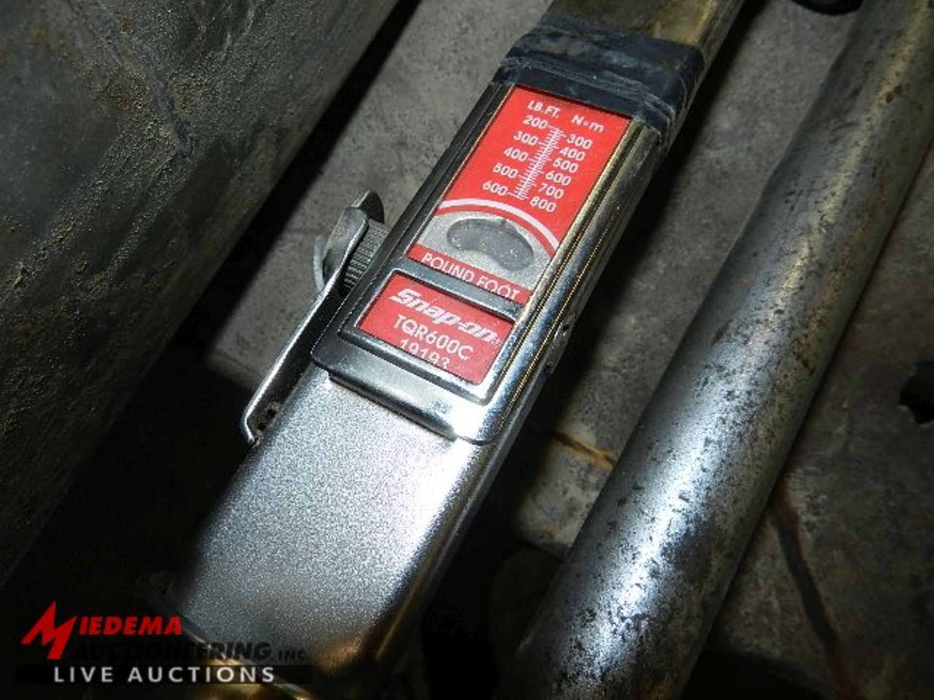 SNAP ON TQR600C TORQUE WRENCH, INCLUDES SNAP ON BREAKER BAR AND (2) SNAP ON 16'' EXTENSIONS - Image 3 of 3