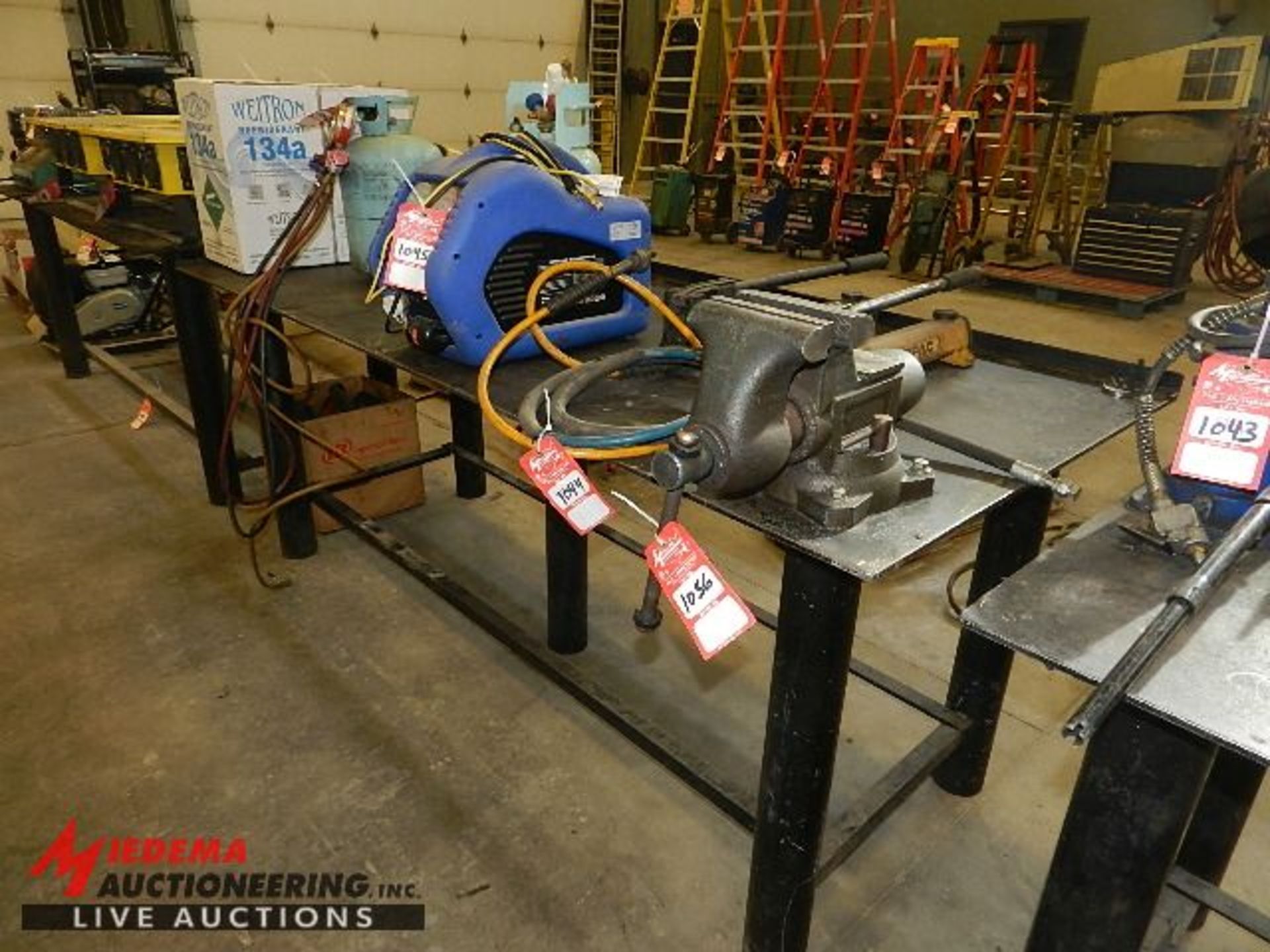 BABCO HEAVY DUTY STEEL WELDING TABLE, APPROX 7' LONG BY 36'' DEEP. 6'' HEAVY DUTY BENCH VISE