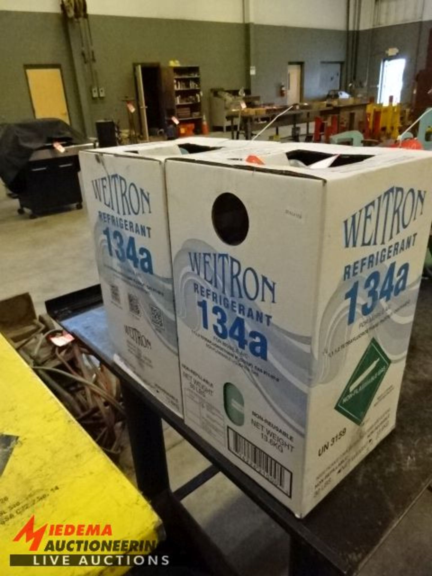 NEW WEITRON REFRIGERANT 134A TANKS - Image 3 of 3