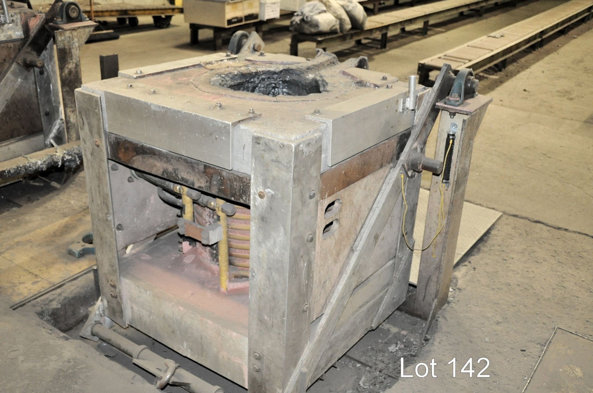 1996 AJAX MAGNETHERMIC CORP. 750 KW (Tuned Down to 500 KW) Induction Melting Furnace with (3) 1000- - Image 6 of 8