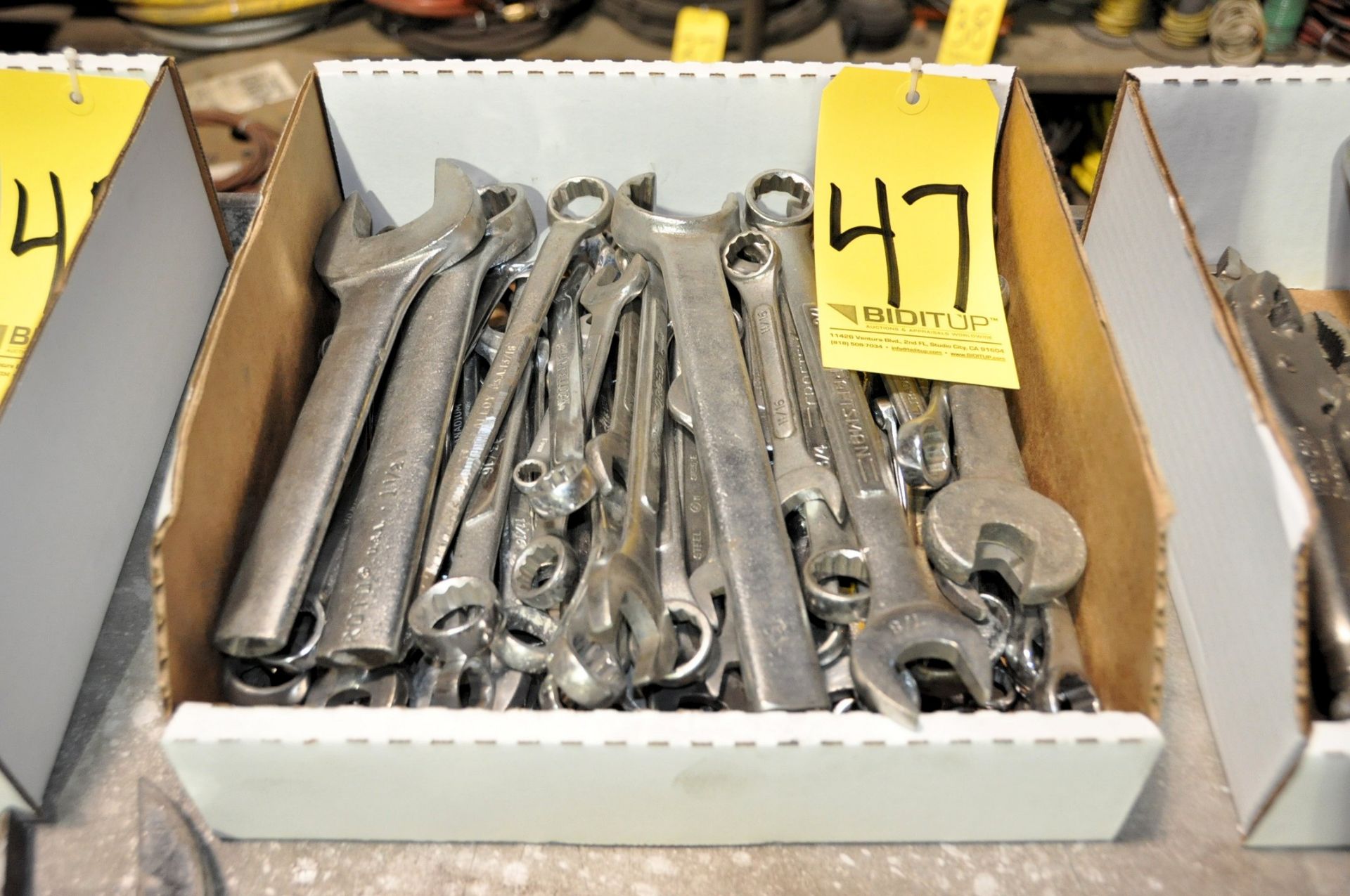 Lot-Wrenches in (1) Box