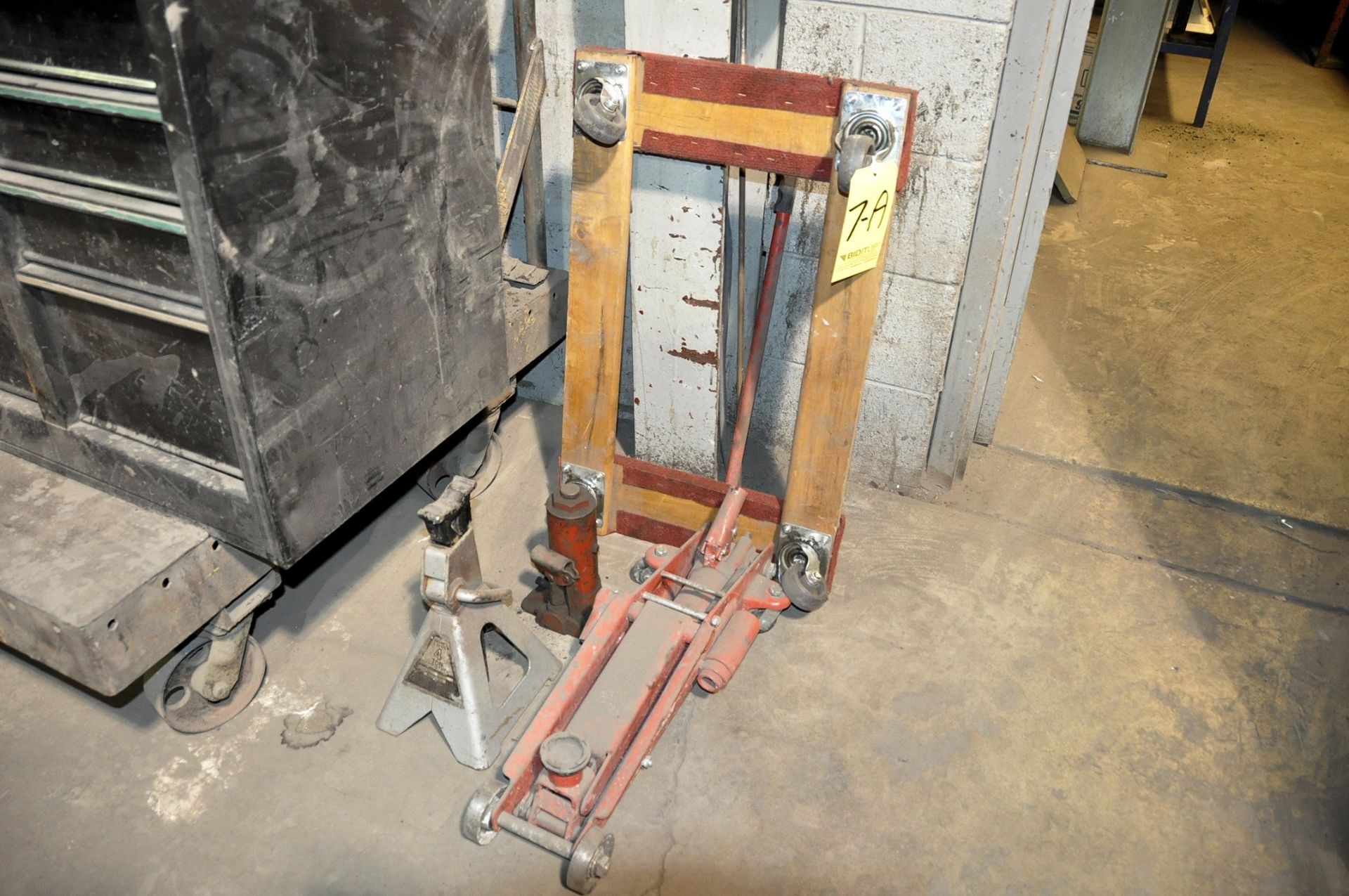 Lot-Hydraulic Floor Jack, Bottle Jack, Jack Stand and 4-Wheel Dolly