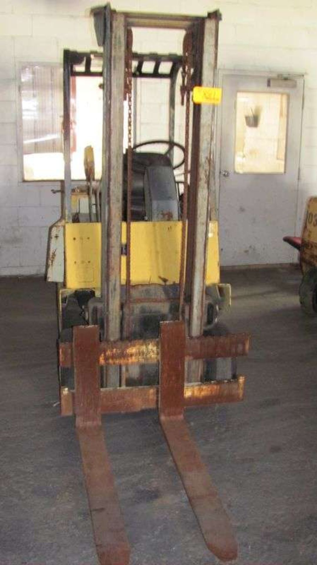 Yale Forklift - Image 3 of 3