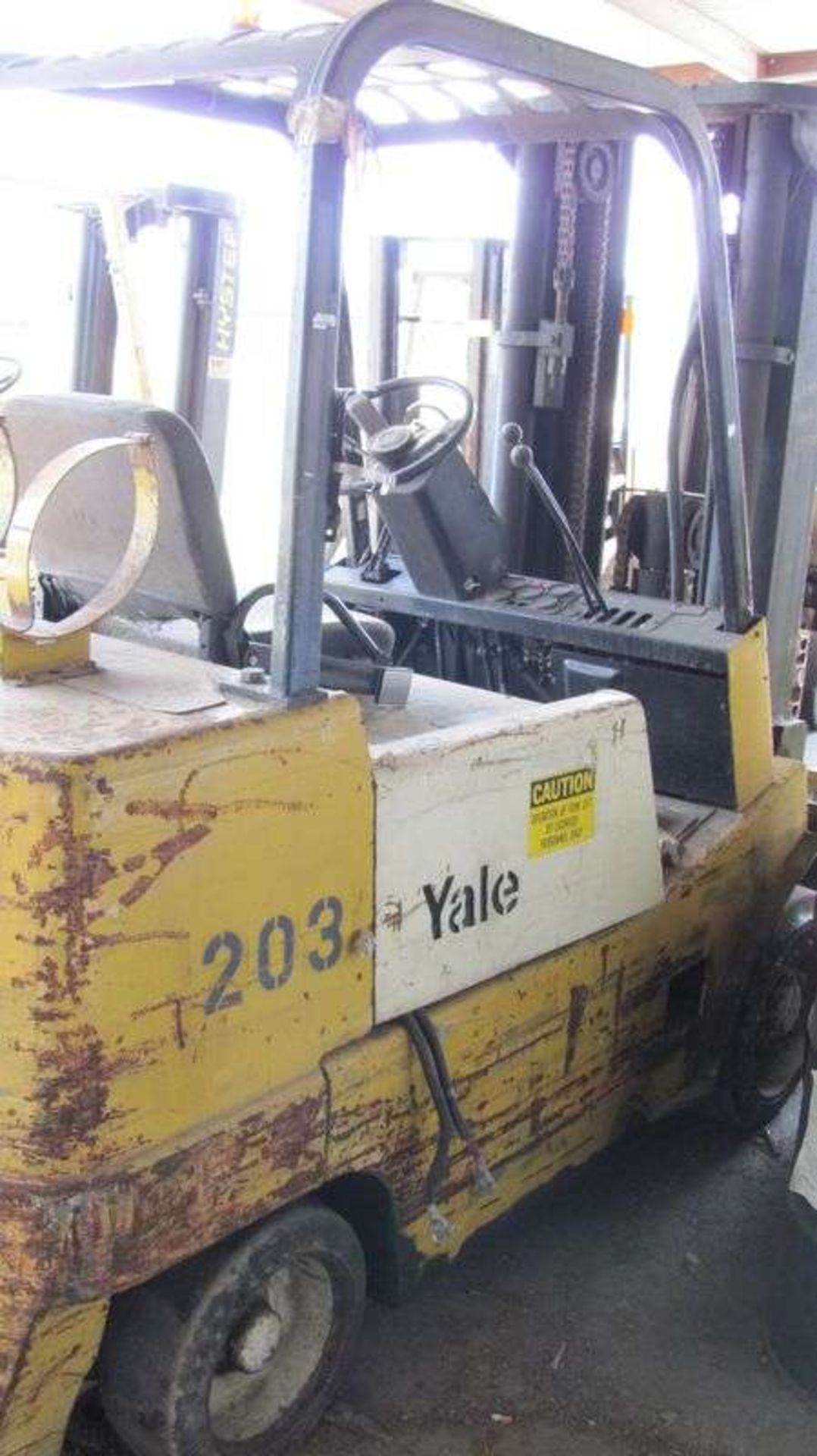 Yale GLC080LCN5BE095 Forklift - Image 2 of 3