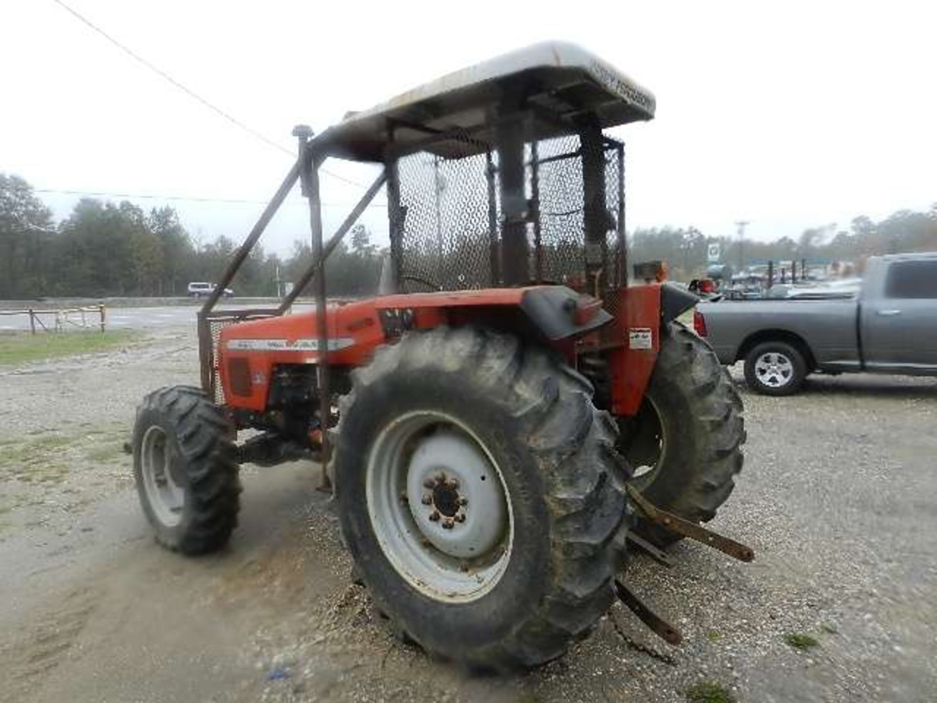 Massey Ferguson 481 Tractor - Image 3 of 18