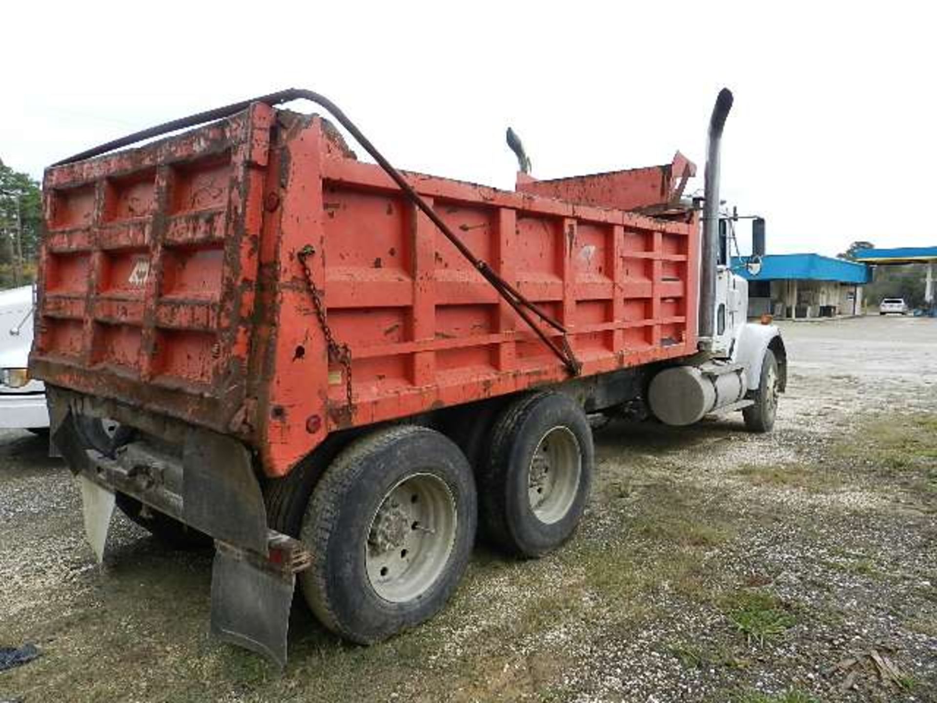 1989 International 9300 Tandem Axle Dump Truck - Image 5 of 23