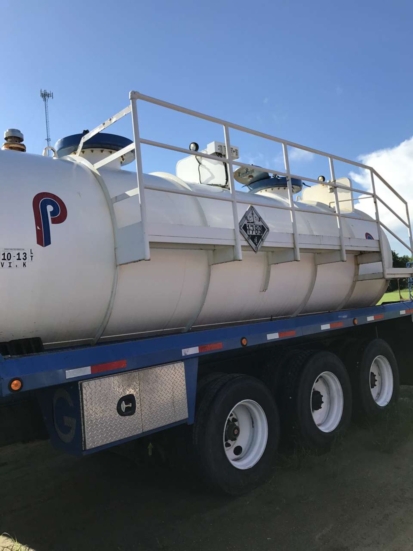 2014 MACK Tri-Axle Acid Transport Truck