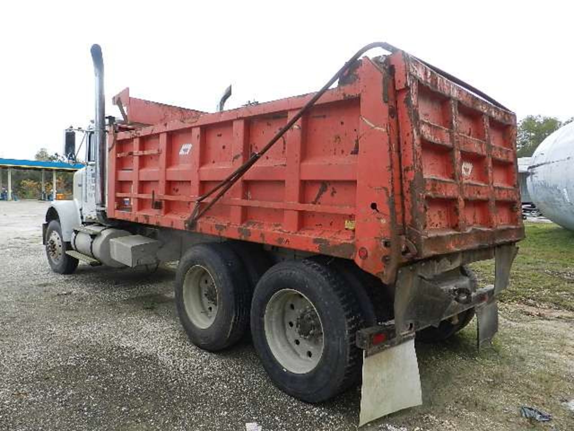 1989 International 9300 Tandem Axle Dump Truck - Image 3 of 23