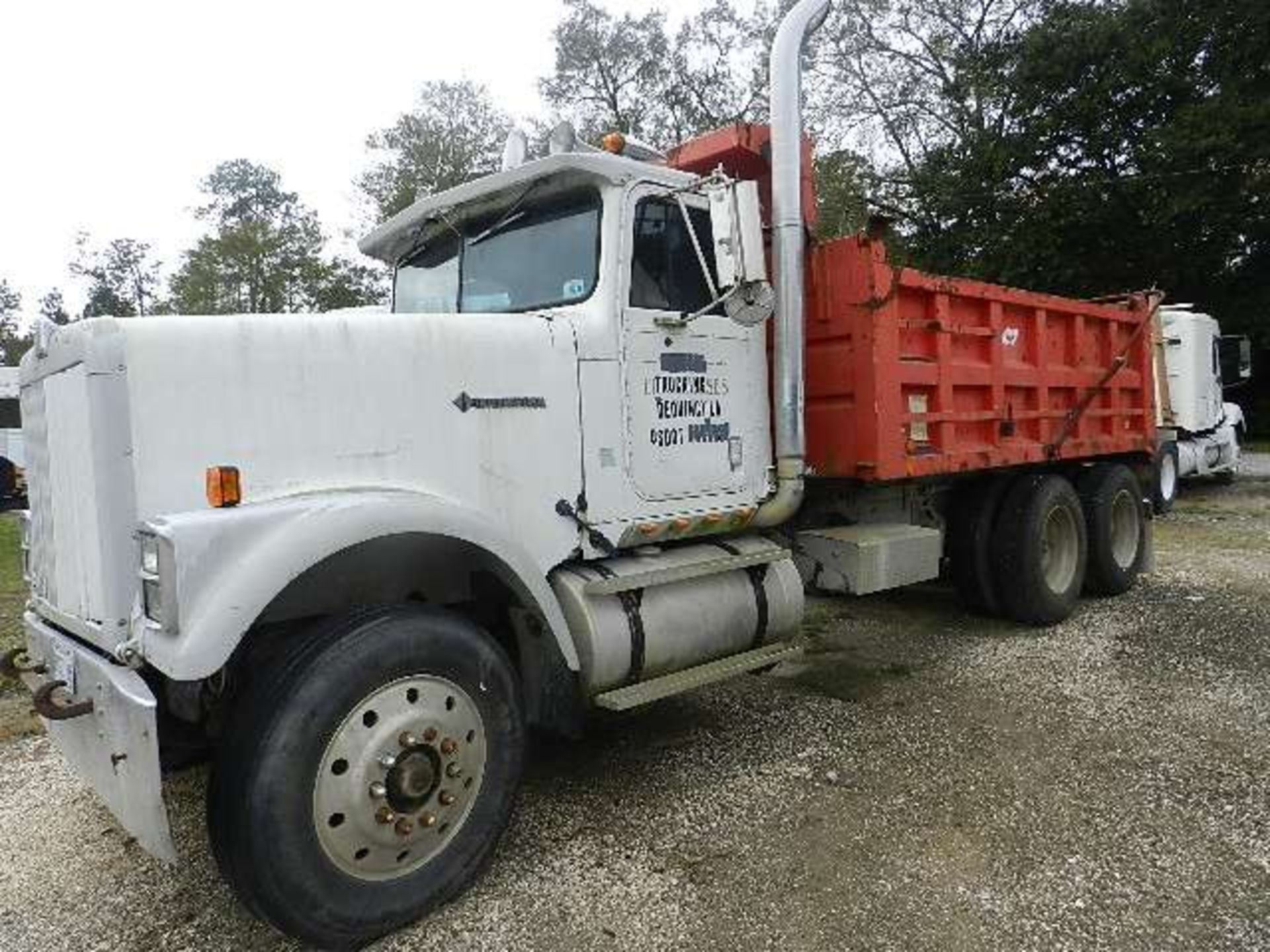 1989 International 9300 Tandem Axle Dump Truck - Image 2 of 23