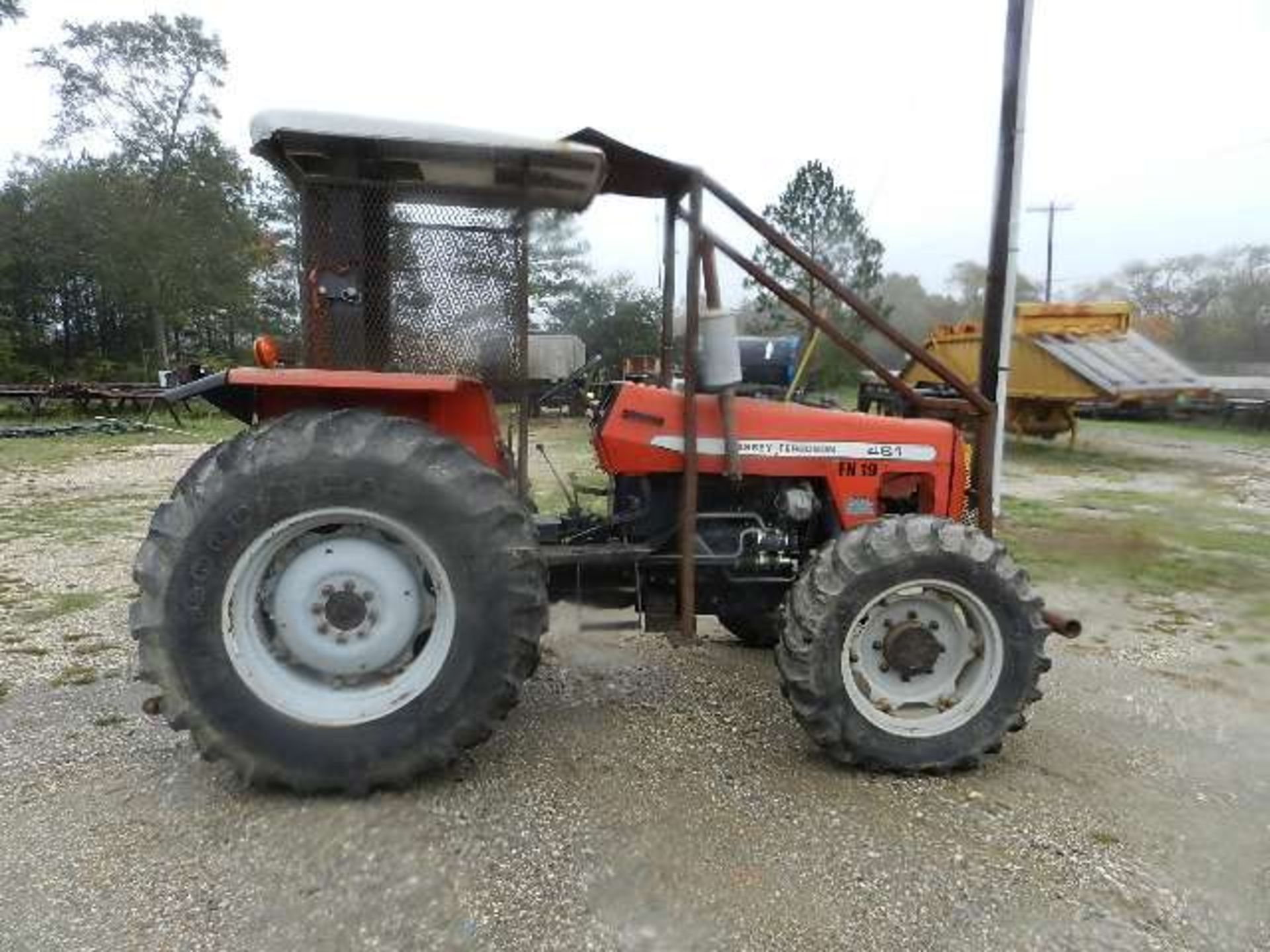 Massey Ferguson 481 Tractor - Image 6 of 18