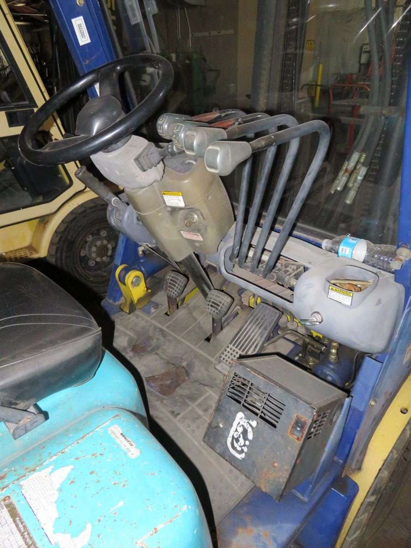 Komatsu FG25HTUS-12 Gasoline Fork Truck - Image 7 of 8