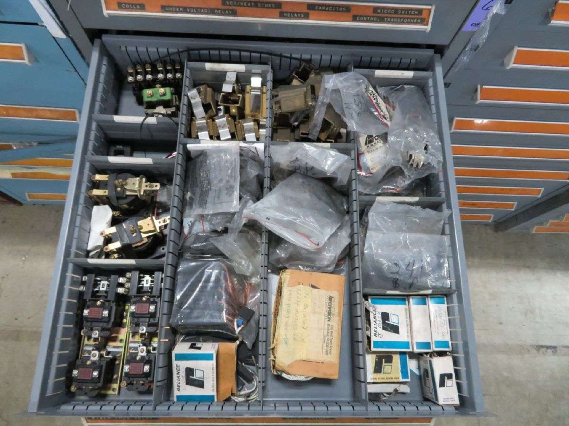 Stanley Vidmar Heavy Duty 8-Drawer Parts Cabinet - Bild 3 aus 8