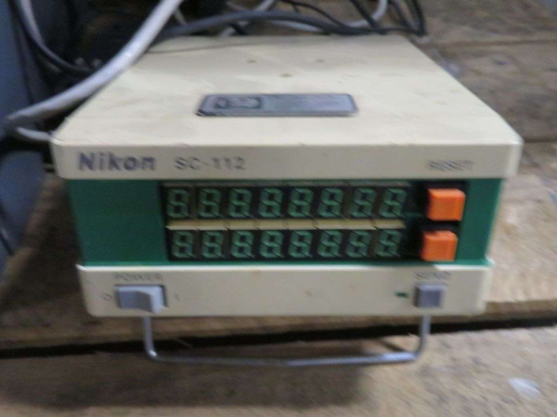 Nikon V-12 Optical Comparator - Bild 6 aus 6
