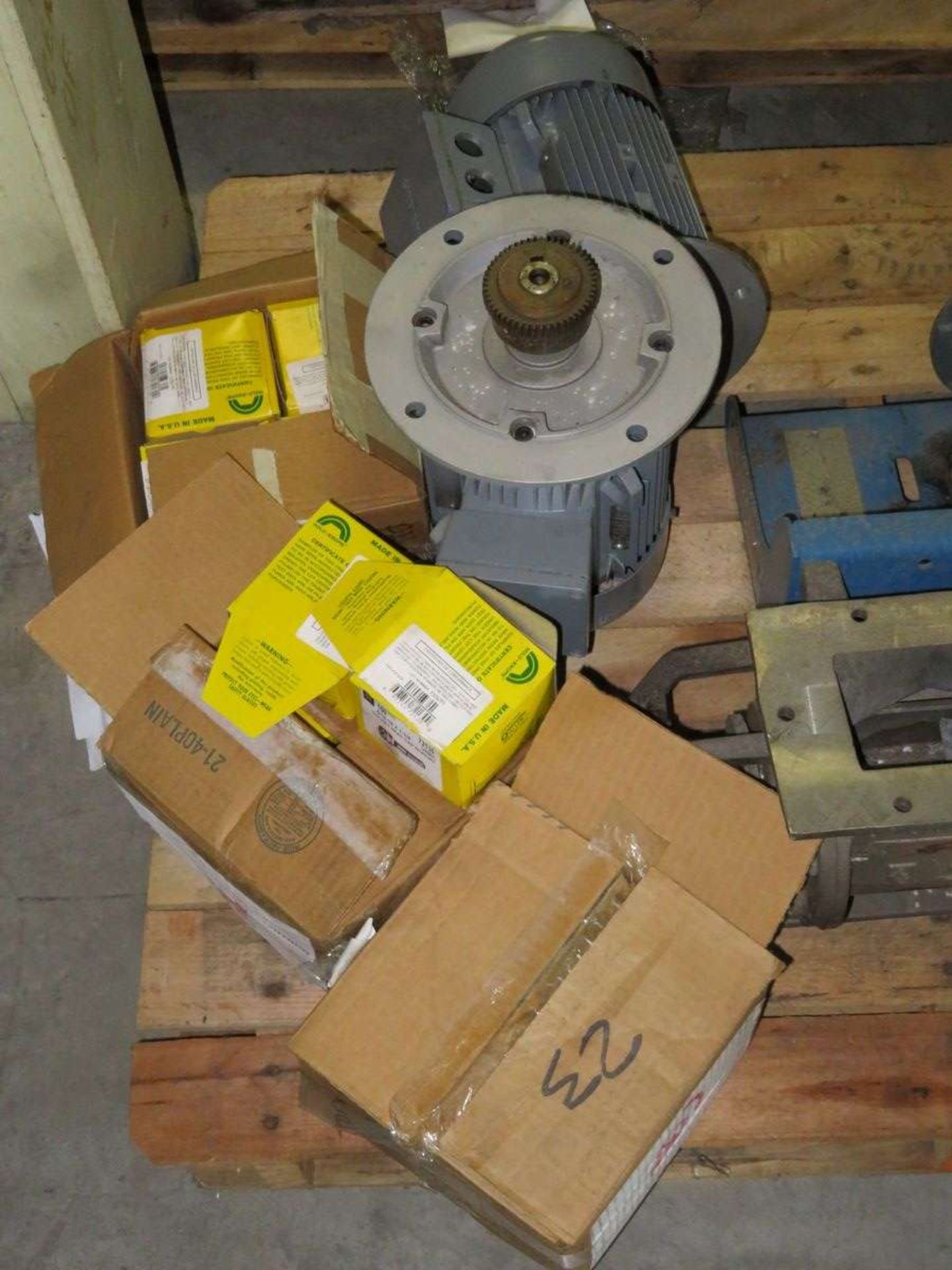 (6) Pallets of Assorted Motors, Gear Boxes, and Pumps - Image 12 of 17