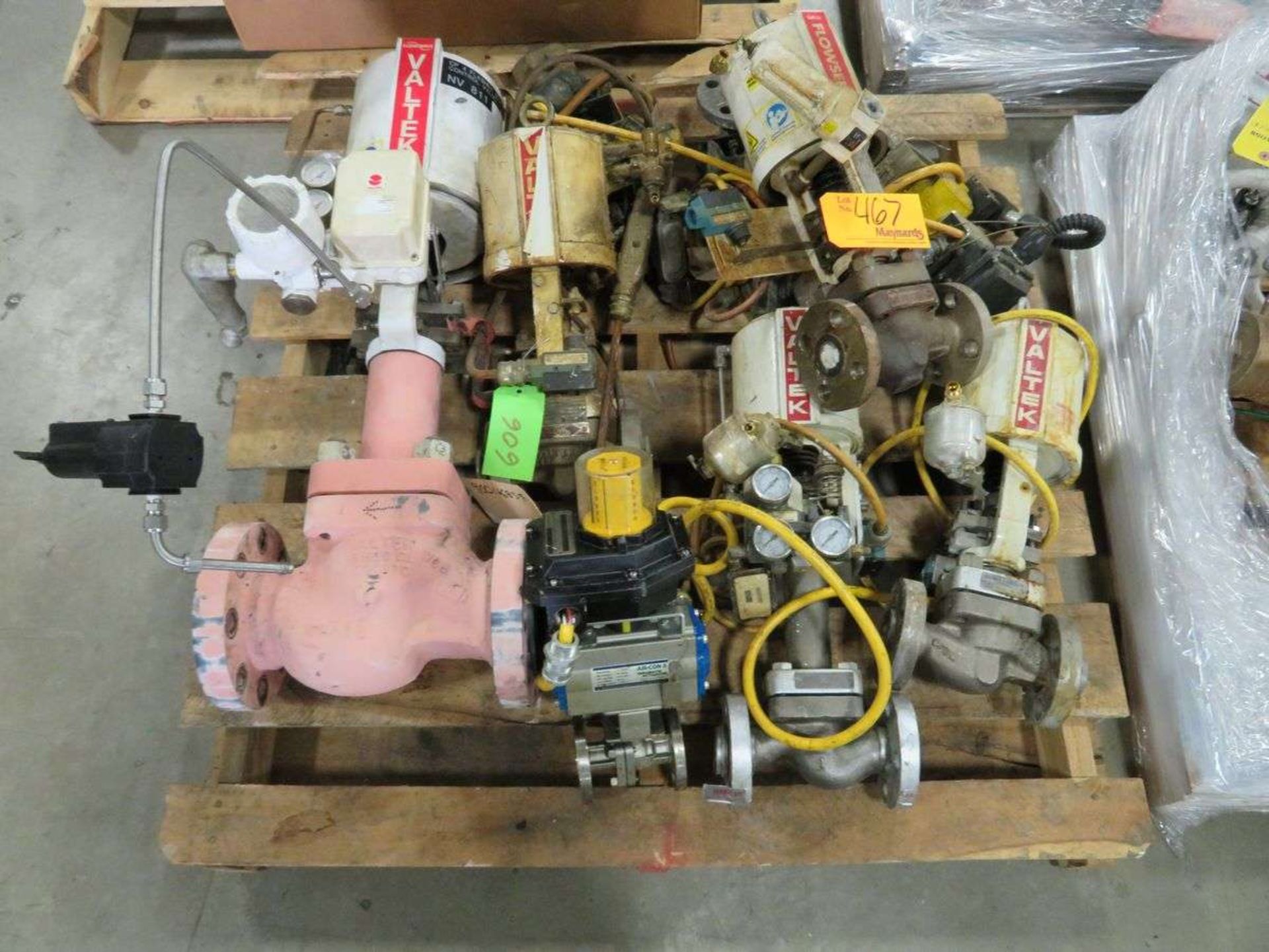 (7) Pallets of Assorted Flowserve Valtek Control Valves - Bild 2 aus 12